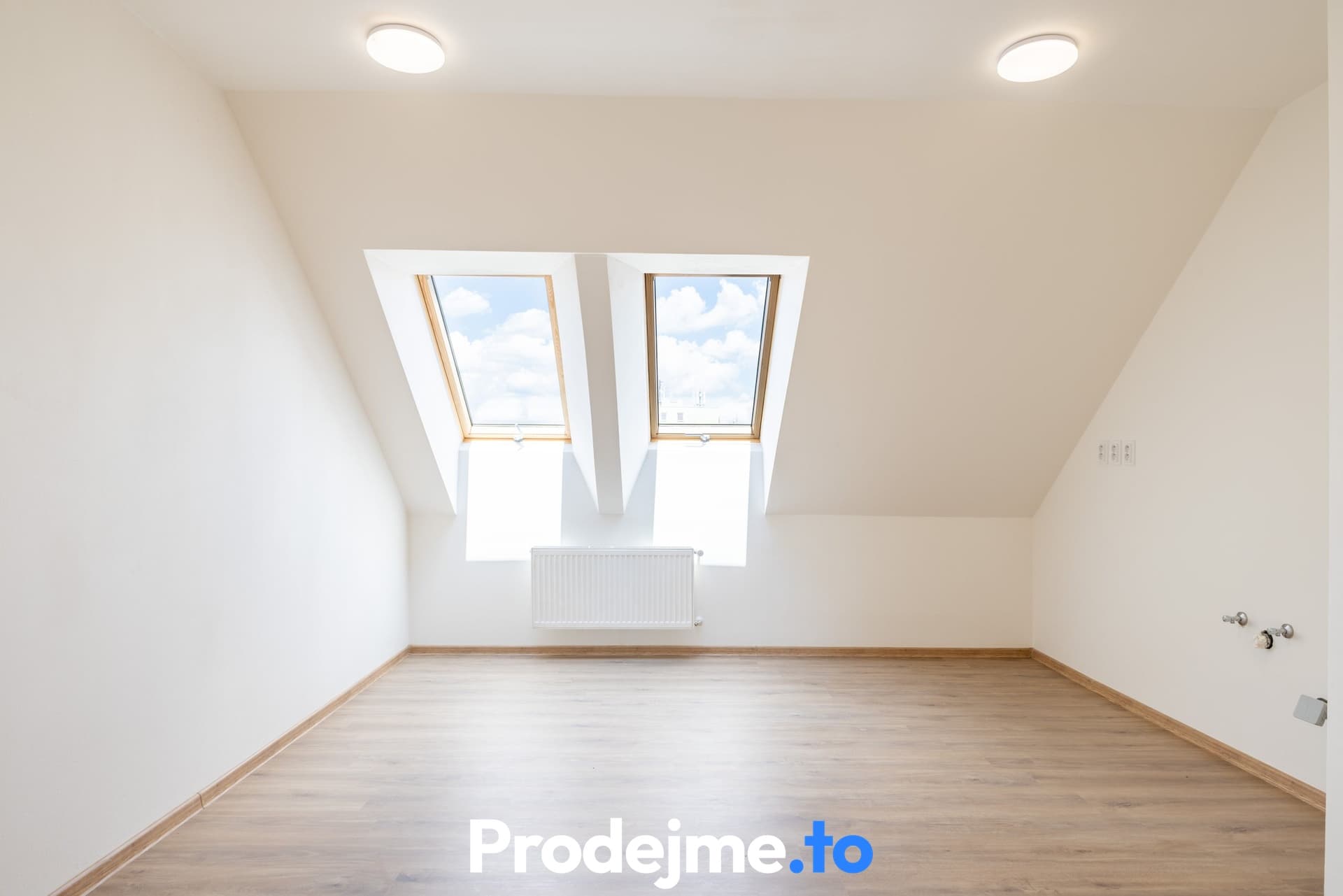 Prodej bytu 1+1, 45 m² - Smetanova, Znojmo