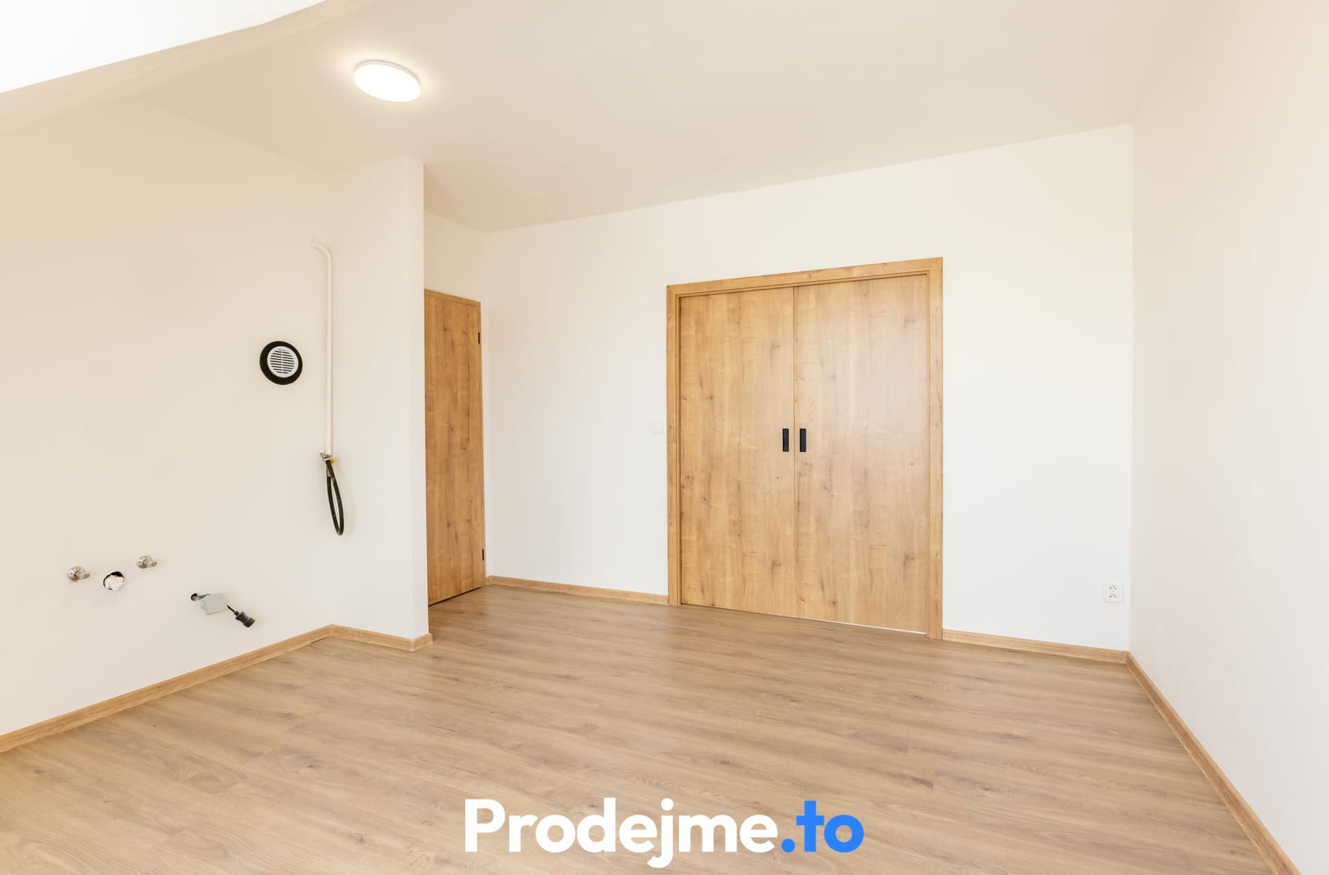 Prodej bytu 1+1, 45 m² - Smetanova, Znojmo