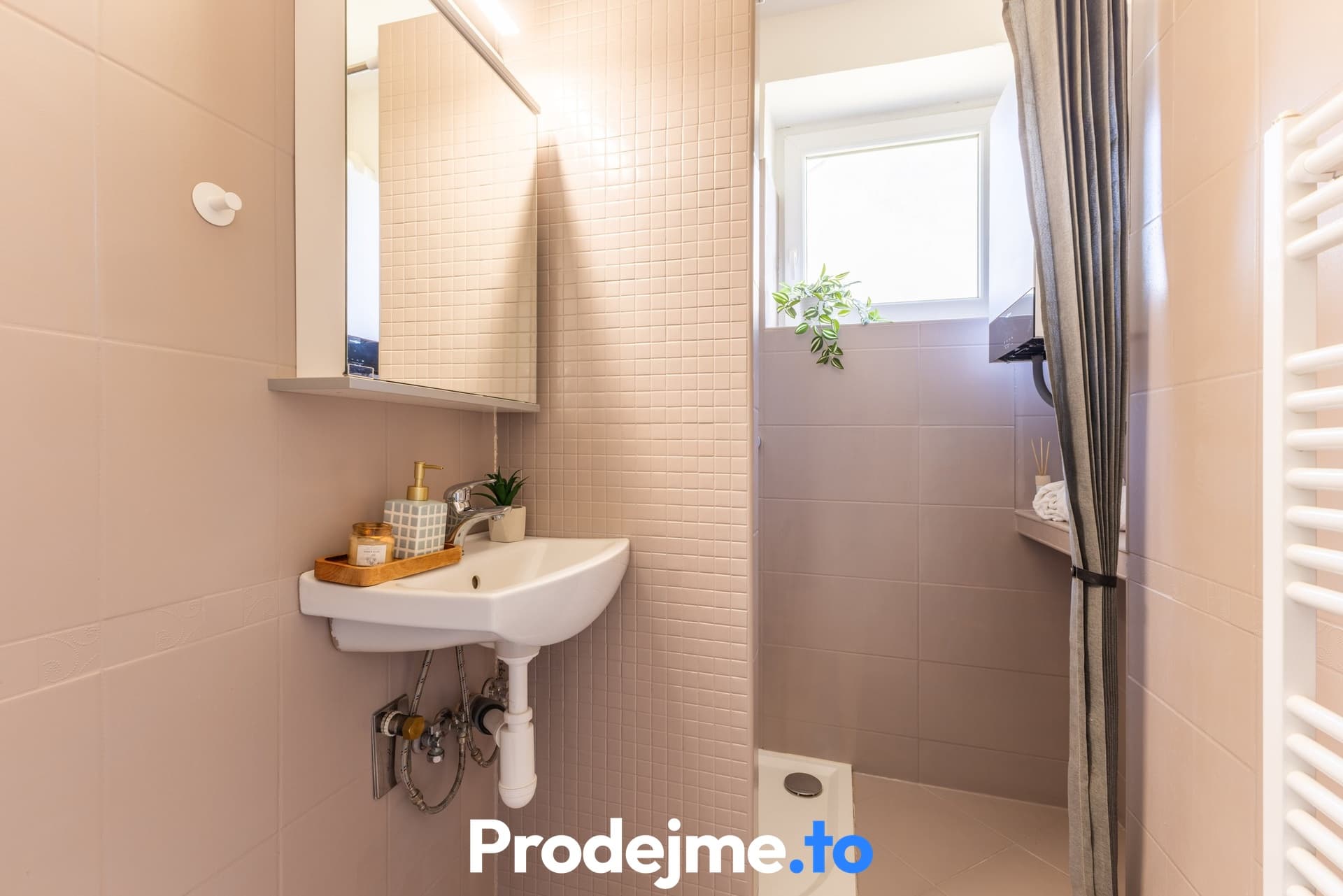 Prodej bytu 2+1, 60 m², Pohořelice - Nová Ves