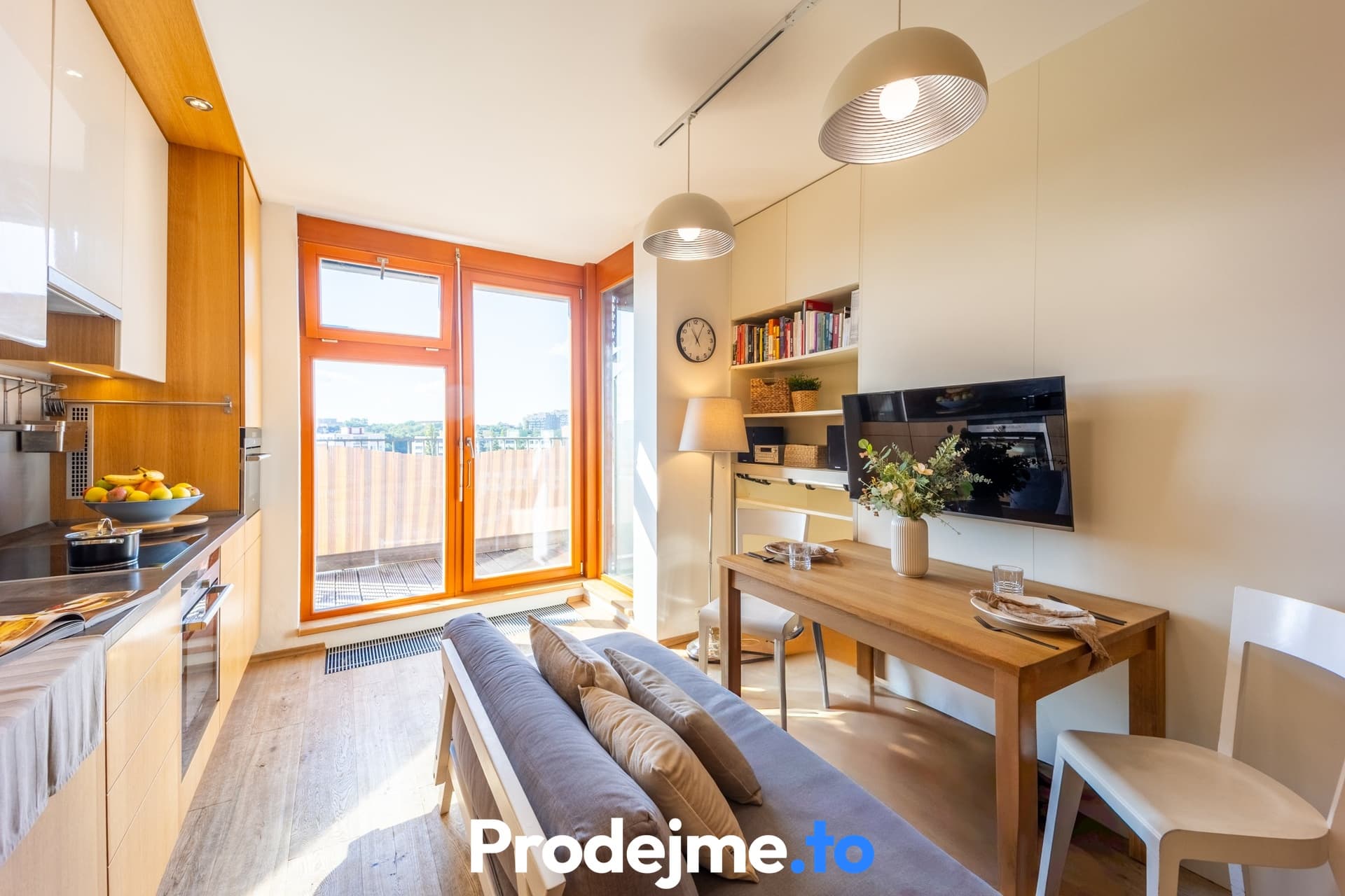 Prodej bytu 2+kk, 89 m2 - Květinková - Praha 3