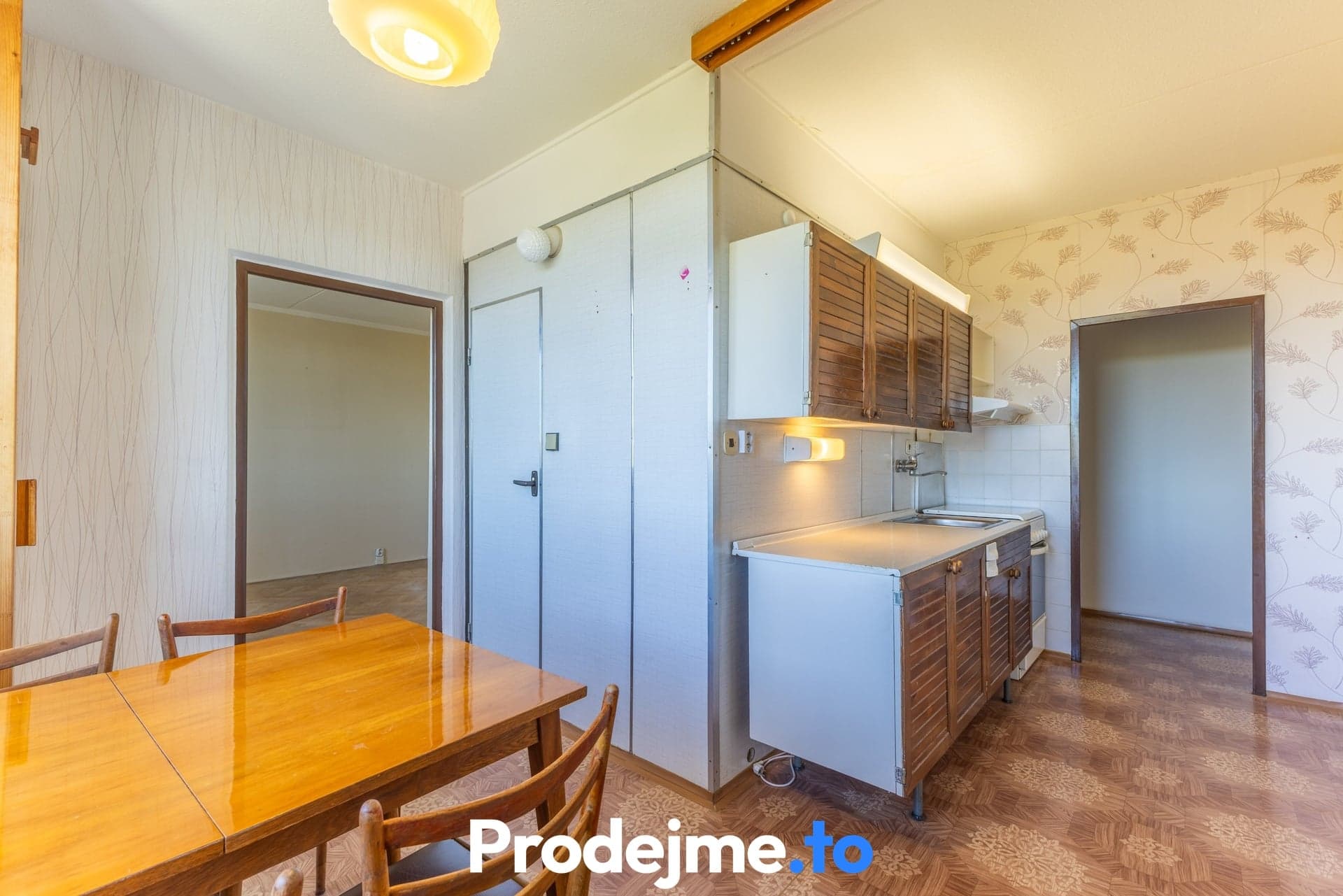 Prodej bytu 3+1, 74 m² - Pod Soudním vrchem, Znojmo