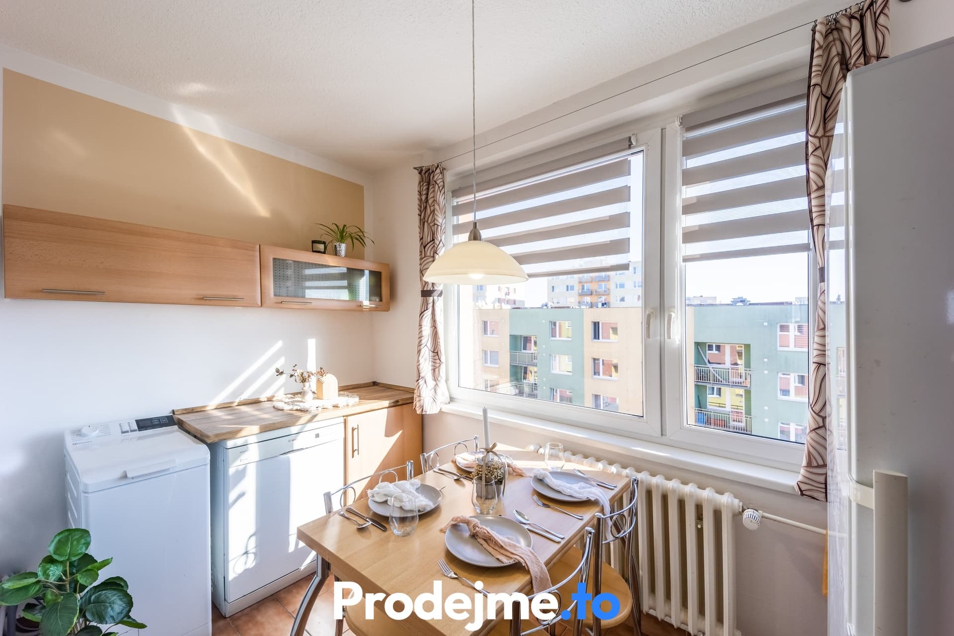 Prodej bytu 3+1, 77 m2 - Znojmo, Přímětice