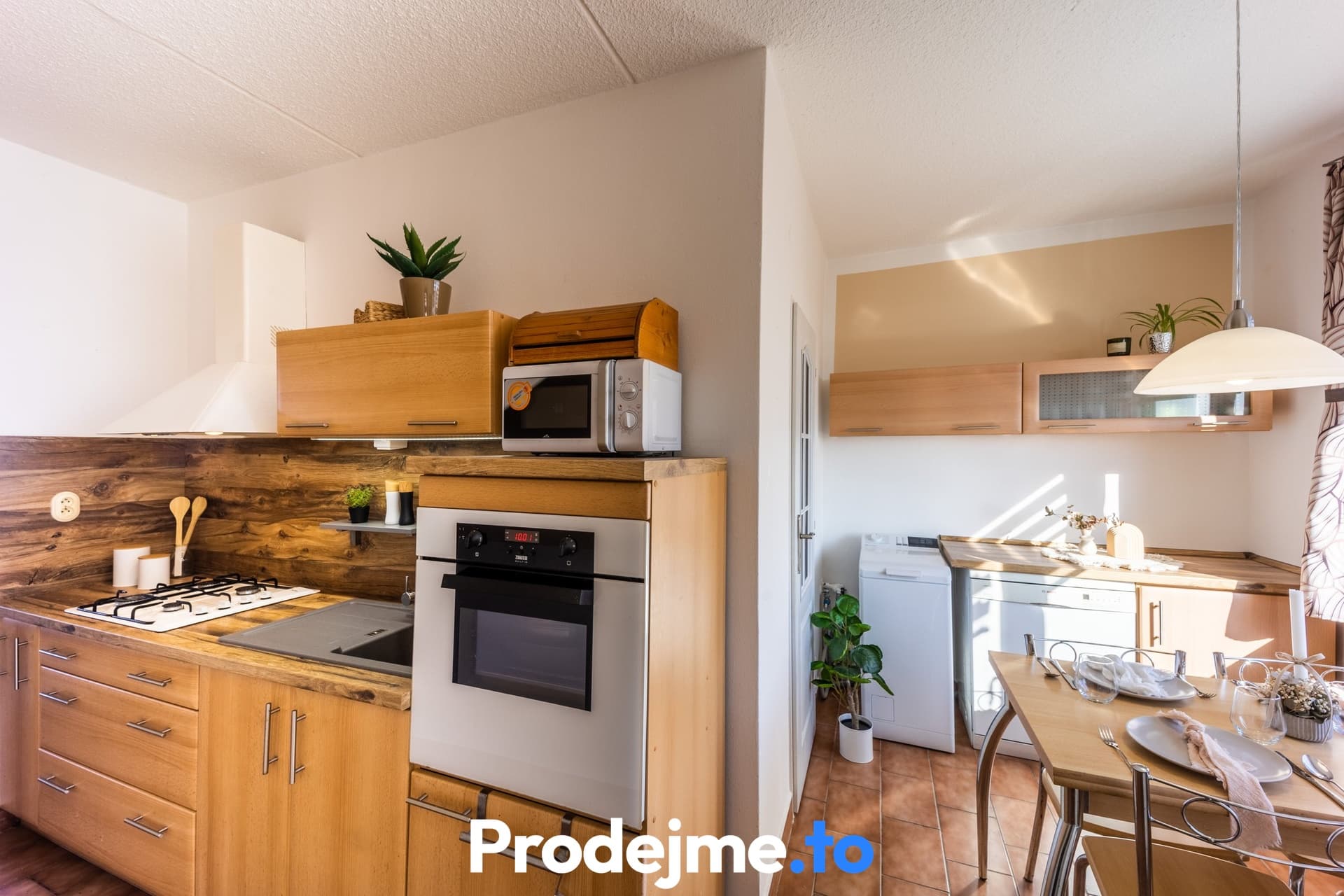 Prodej bytu 3+1, 77 m2 - Znojmo, Přímětice