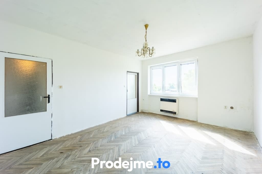 Prodej bytu 3+1, 72 m2 - Džbánice