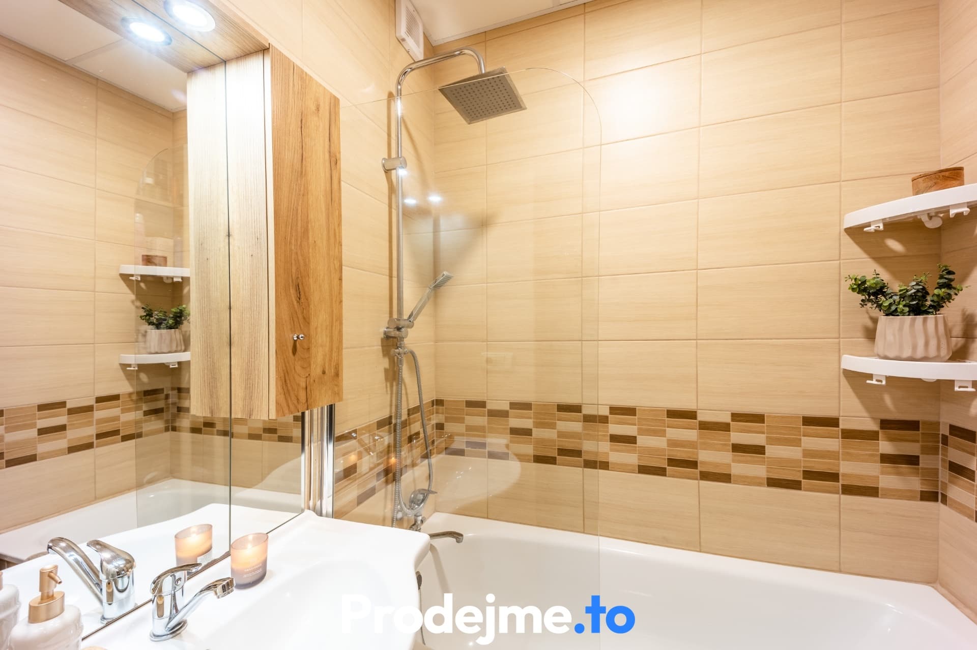 Prodej bytu 3+1, 62 m² - Lidická, Třebíč