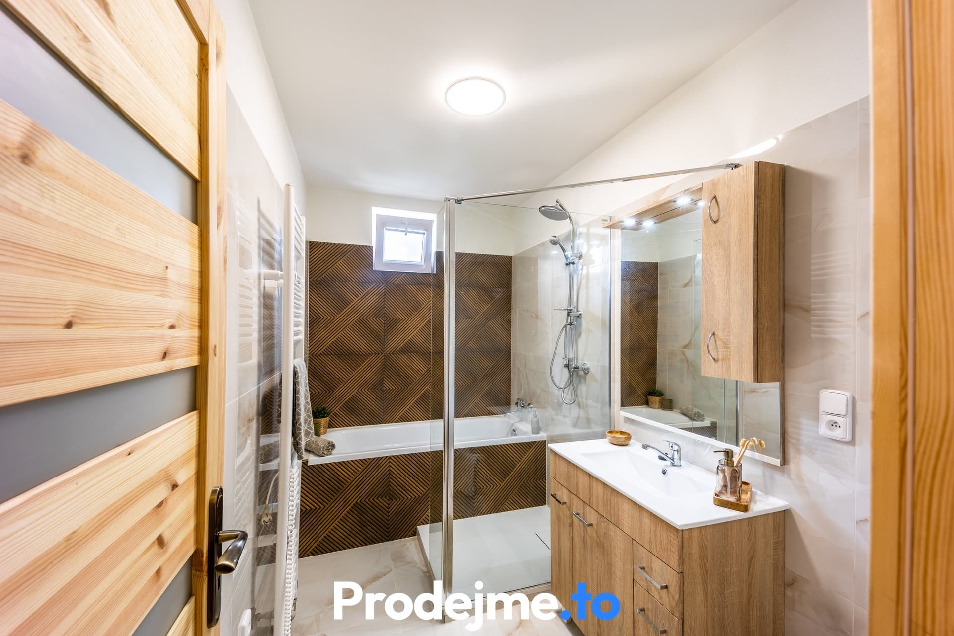 Prodej bytu 3+kk, 65 m² - Šumná