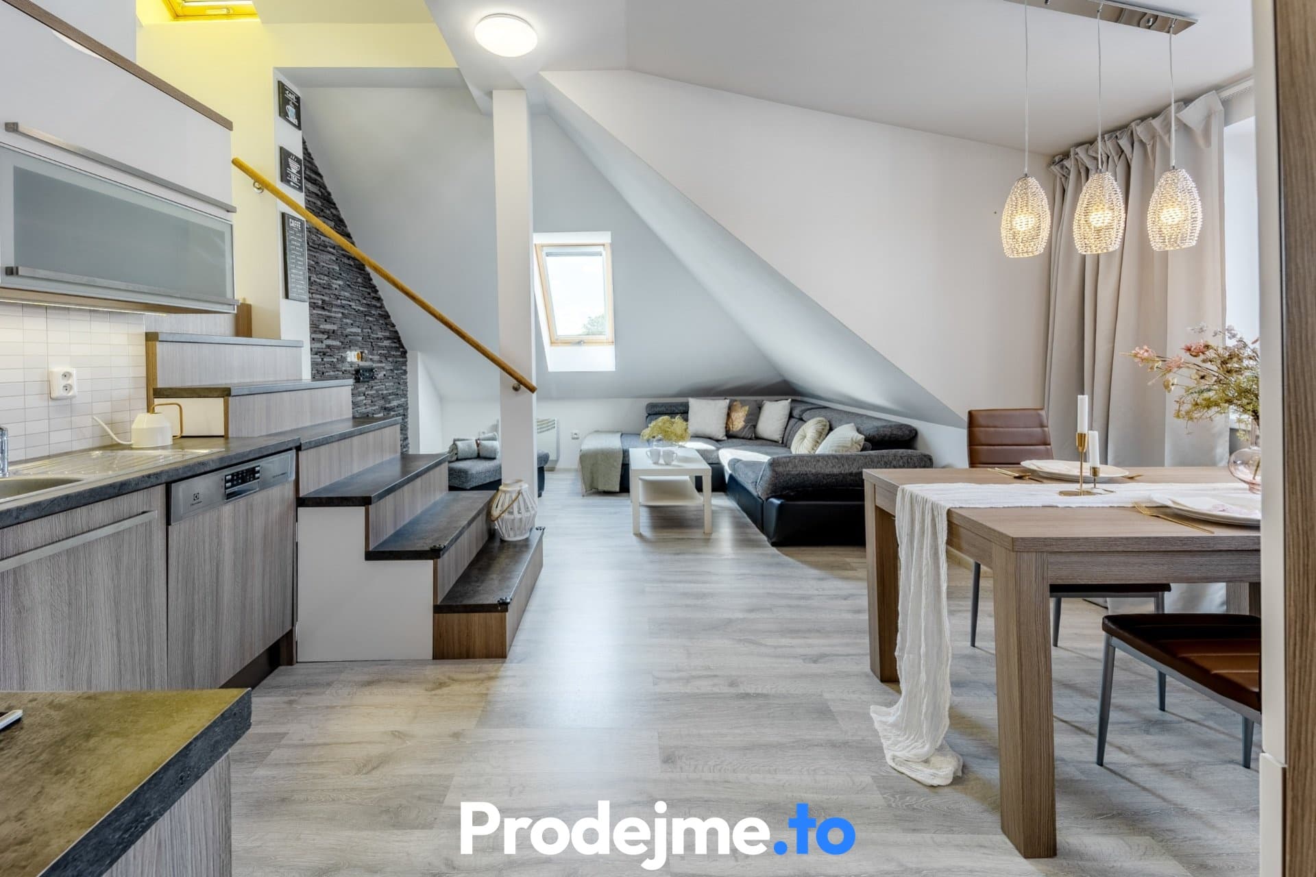 Prodej bytu 3+kk, 66 m² - Palliardiho, Znojmo