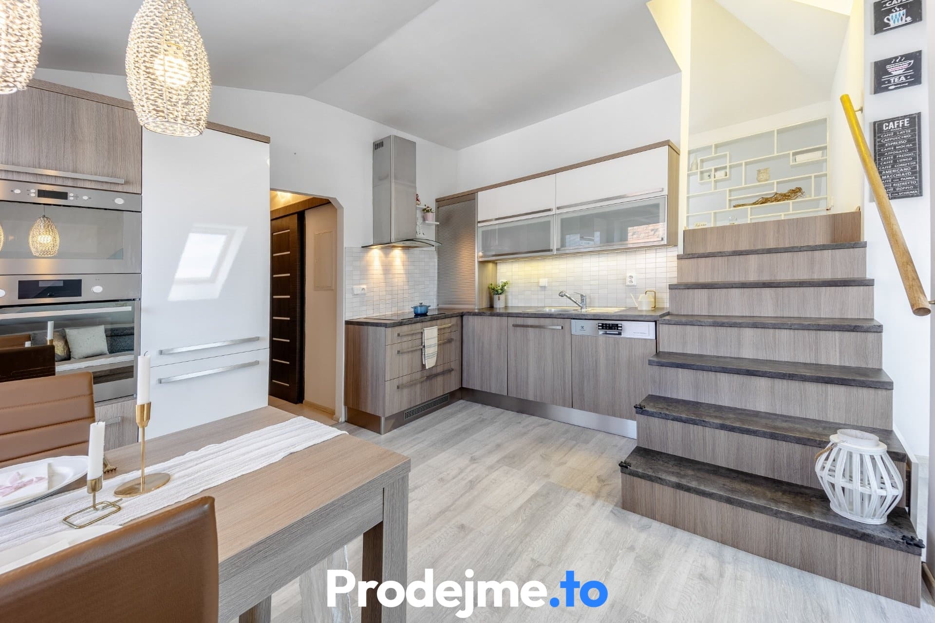 Prodej bytu 3+kk, 66 m² - Palliardiho, Znojmo