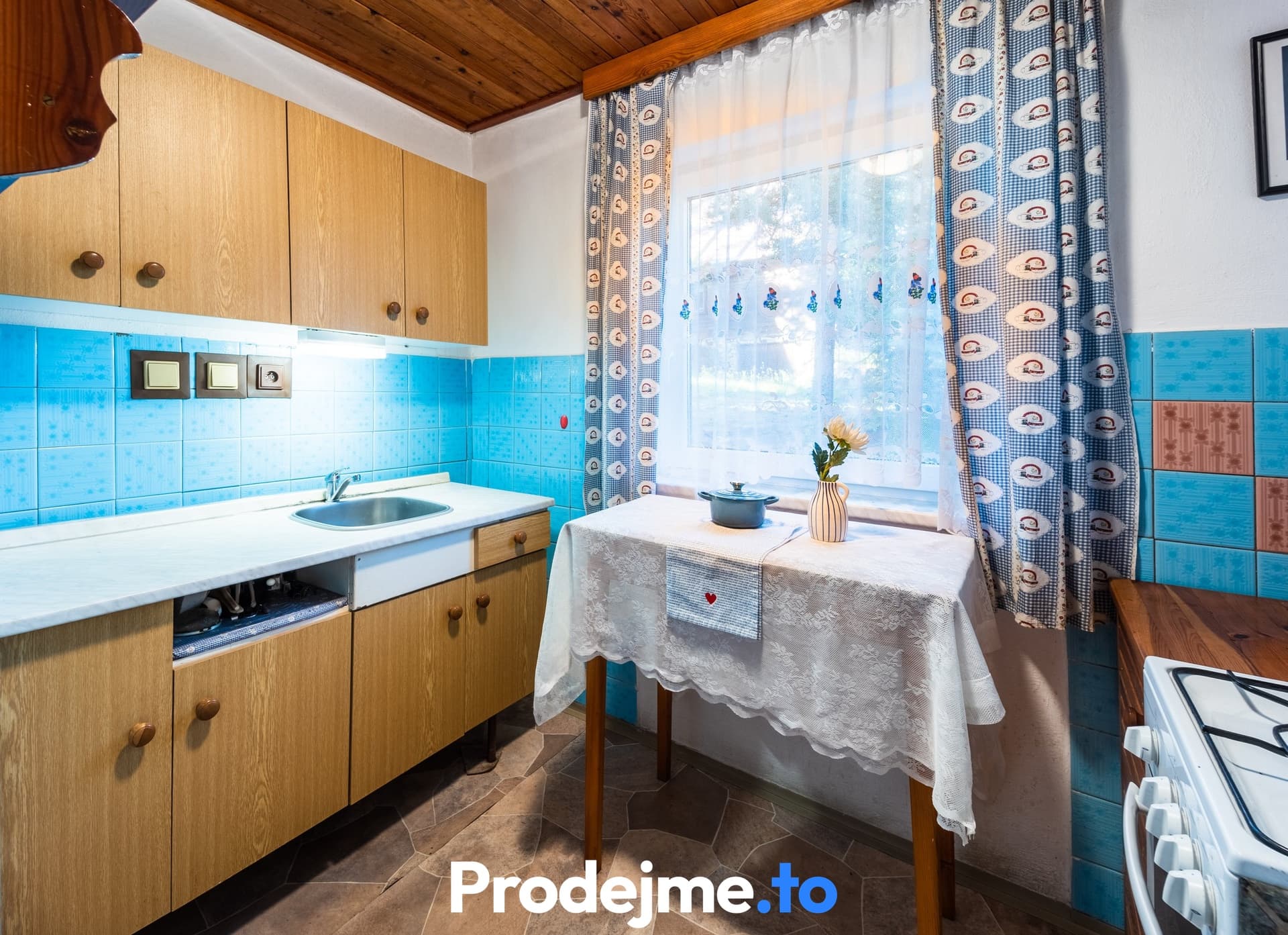 Prodej chaty 3+1, 47 m² - Koněšín