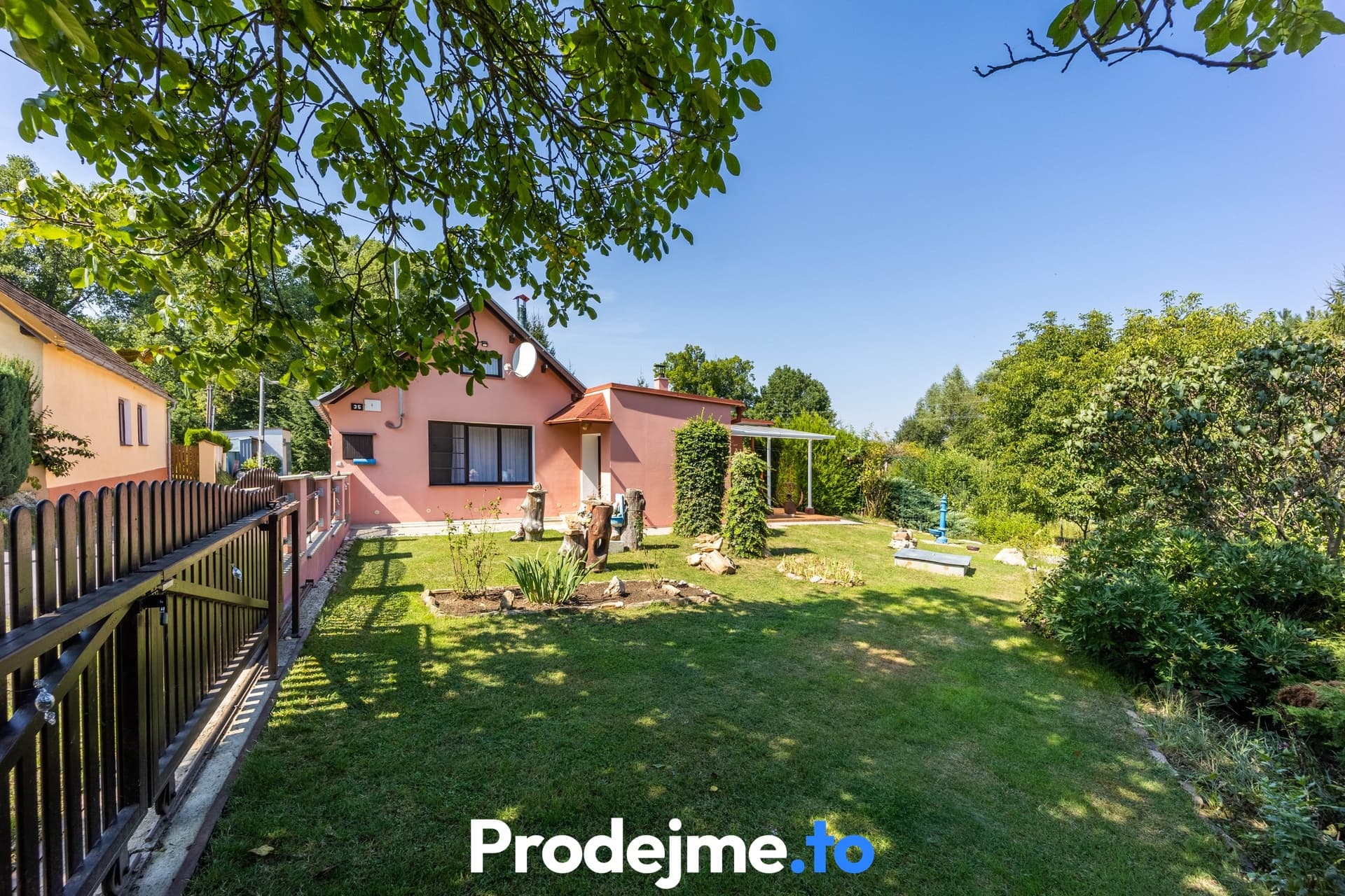 Rodinný dům 4+kk, 120 m2 - Bezkov, okr. Znojmo