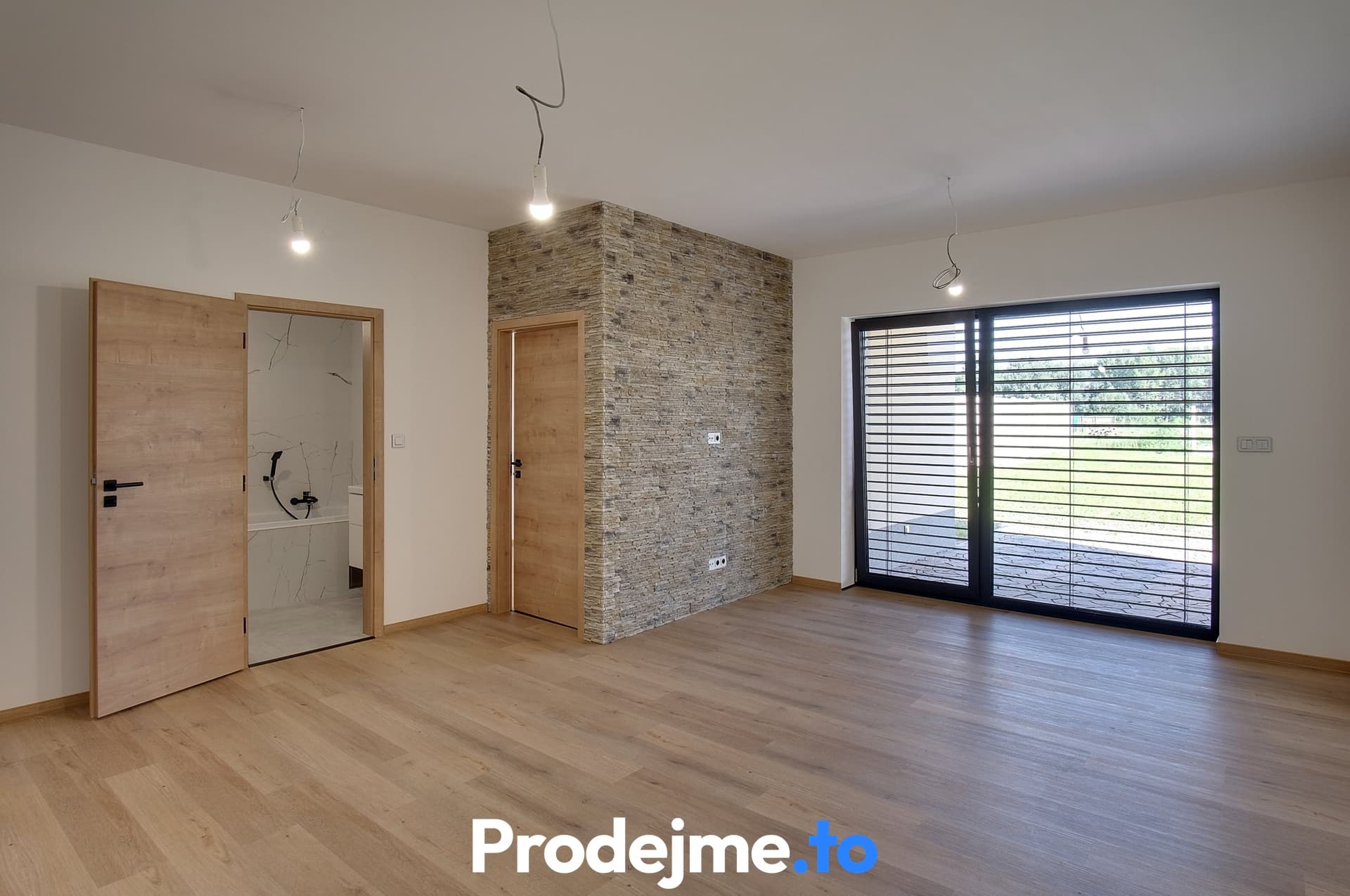 Prodej rodinného domu 3+kk, 81 m2 - Hevlín
