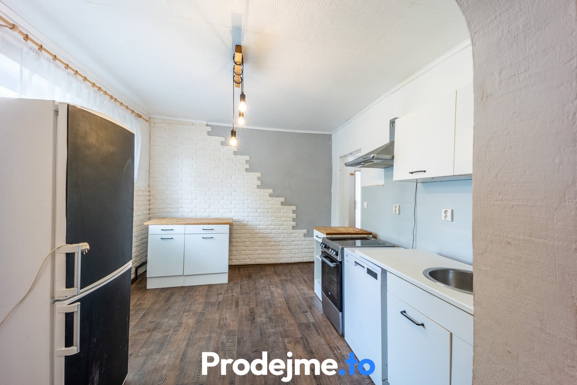 Prodej rodinného domu 3+1, 90 m2 - Jiřice u Miroslavi
