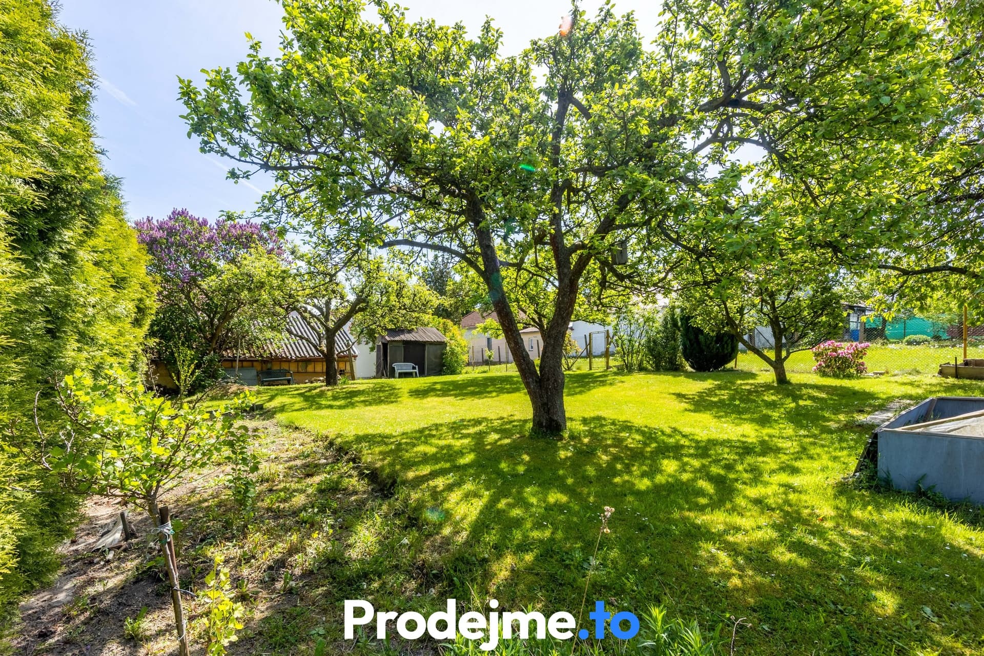Prodej rodinného domu 5+1, 144 m2 - Lišov