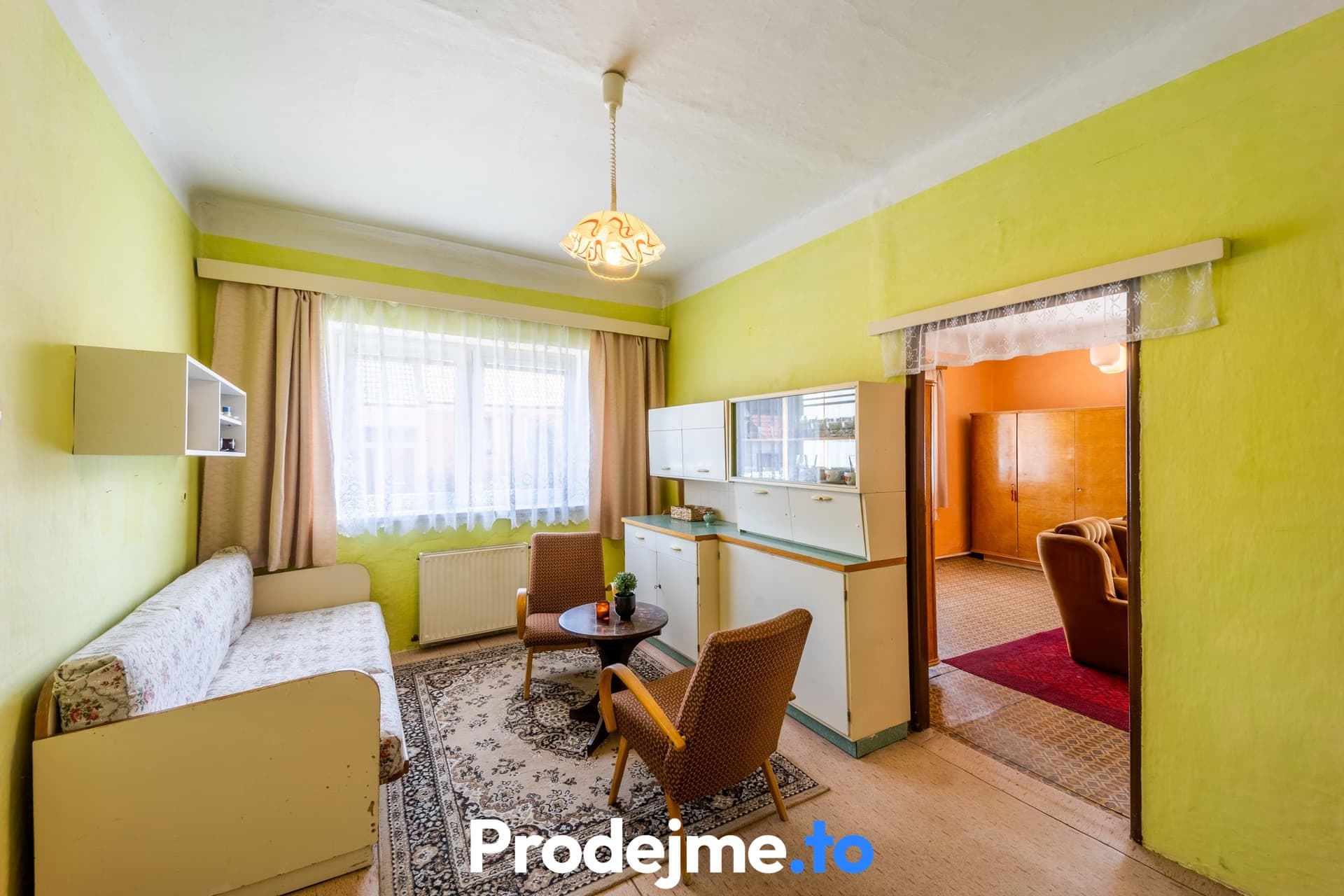 Prodej rodinného domu 5+1, 144 m2 - Lišov