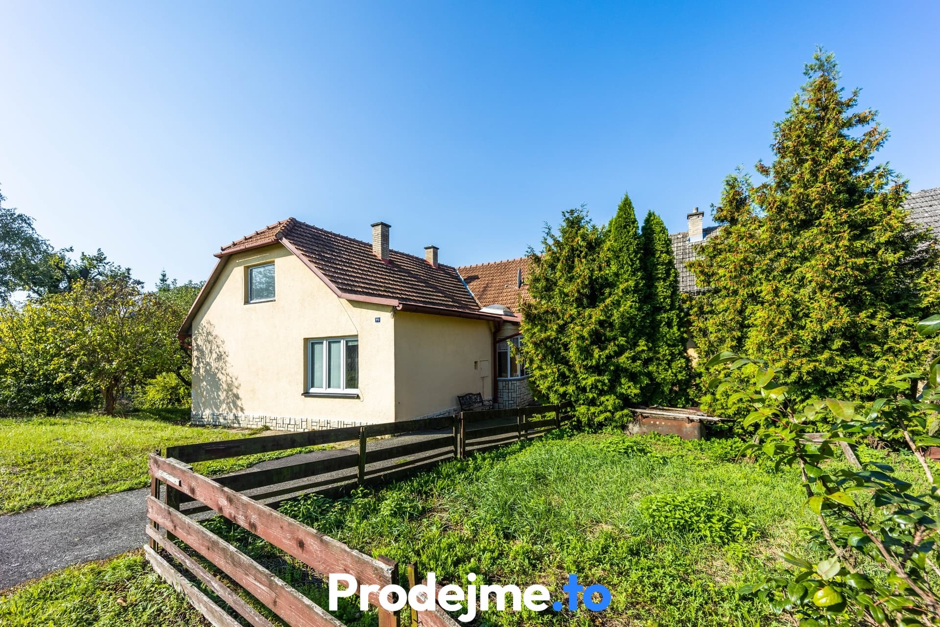 Prodej rodinného domu s dílnou, 1234 m² - Lukov u Zlína
