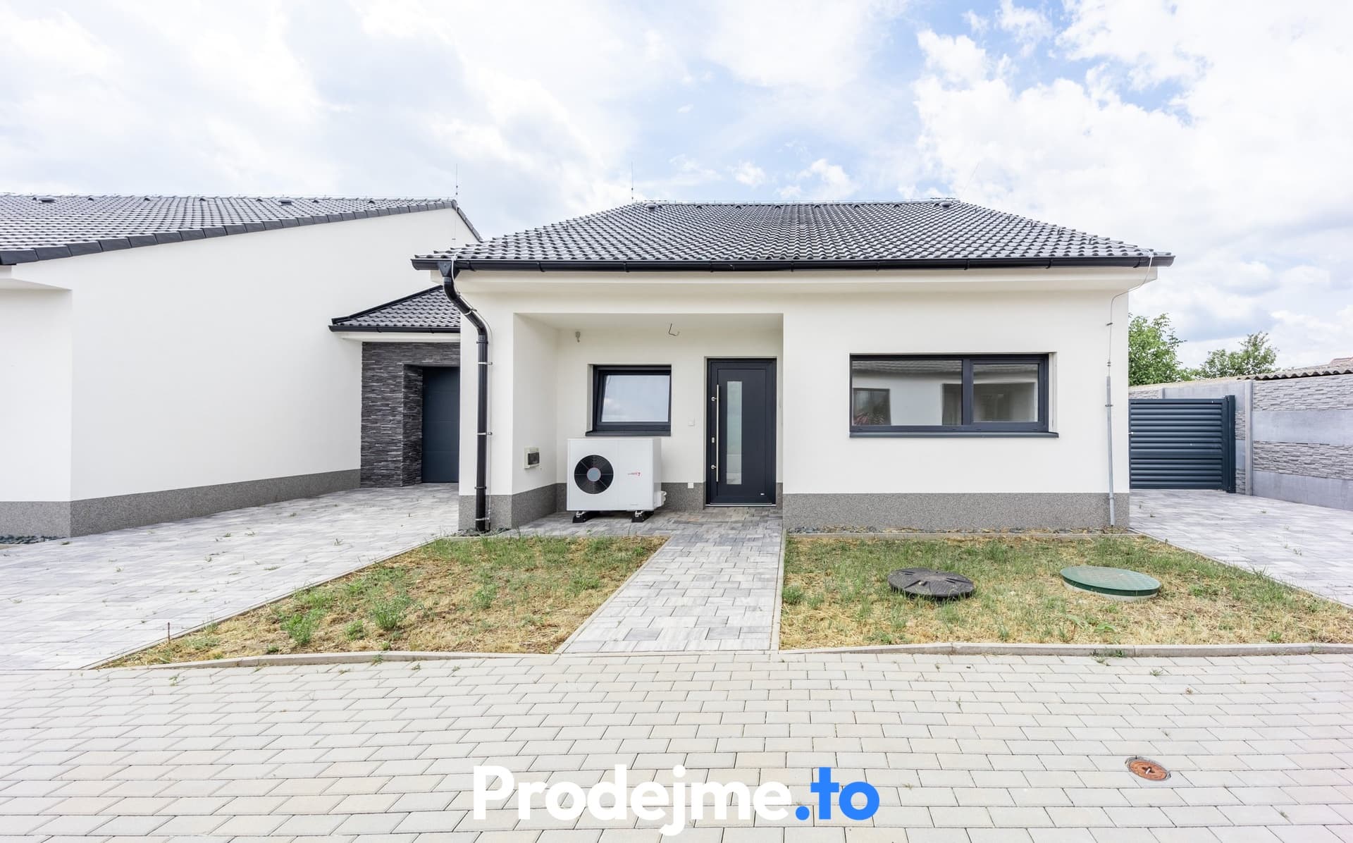 Prodej rodinného domu 4+kk, 141 m² - Strachotice