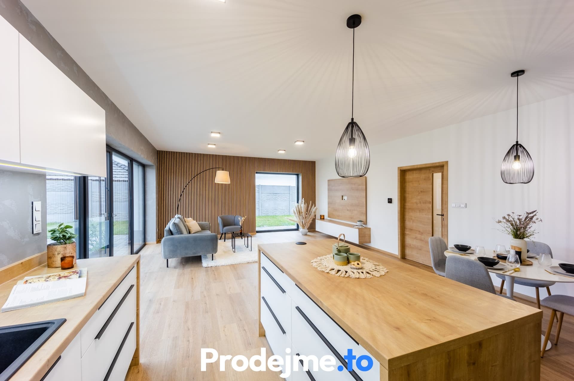 Prodej rodinného domu 4+kk, 150 m² - Strachotice