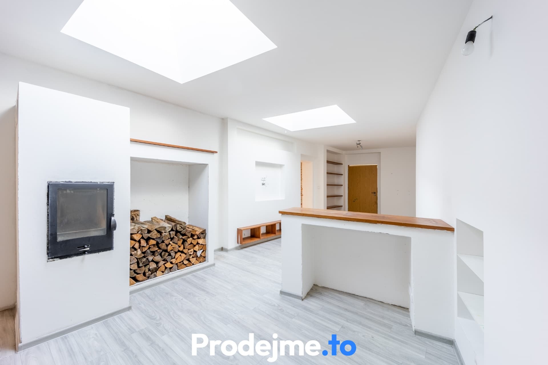 Prodej rodinného domu 4+kk s vinným sklepem - Těšetice u Znojma