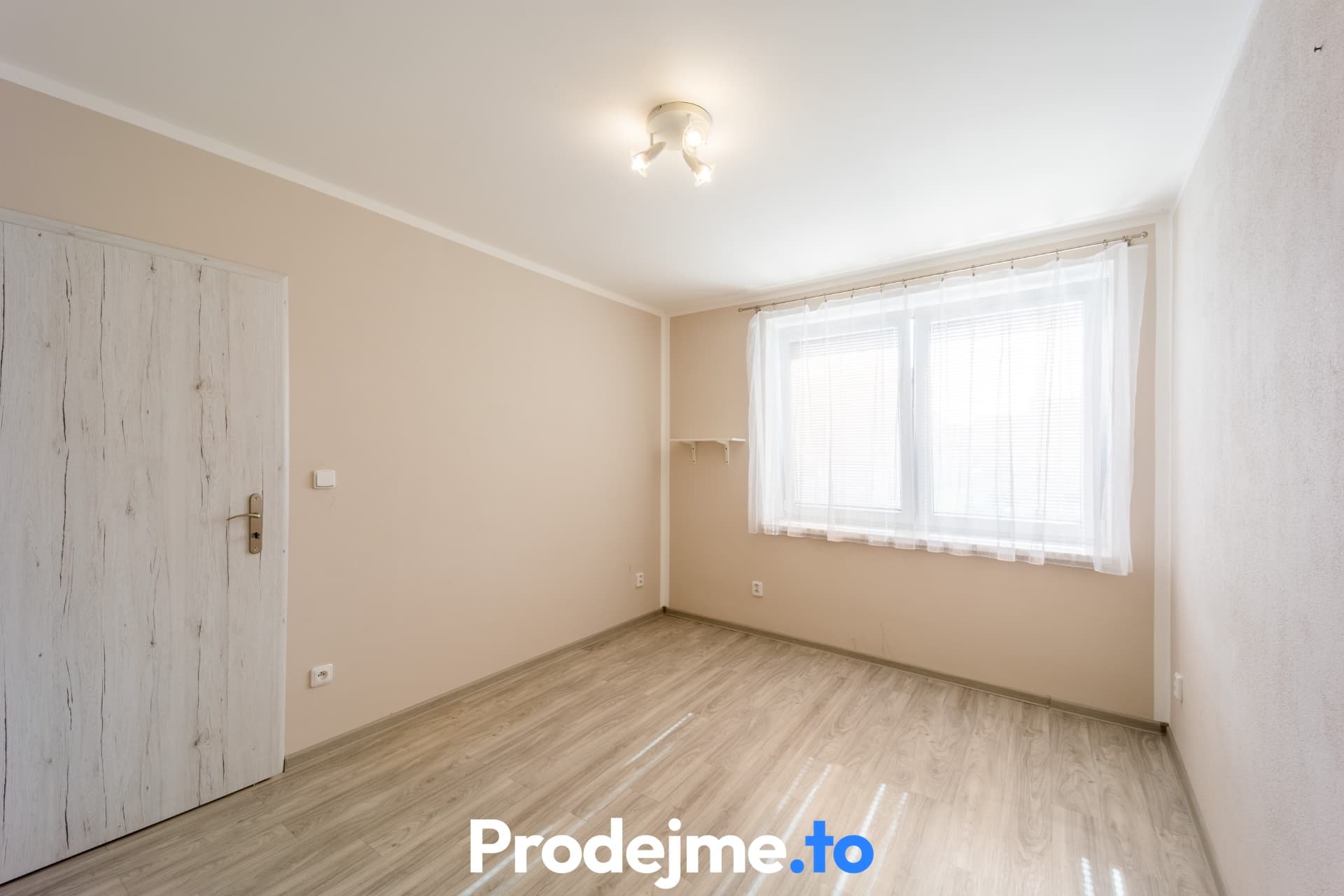 Prodej rodinného domu 4+kk s vinným sklepem - Těšetice u Znojma