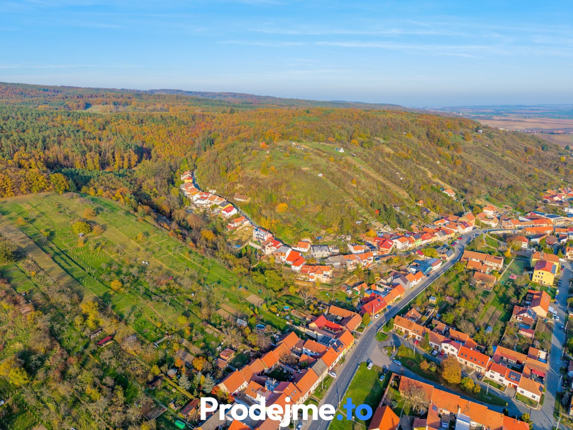 Prodej rodinného domu se zahradou, 2 167 m² - Viničné Šumice