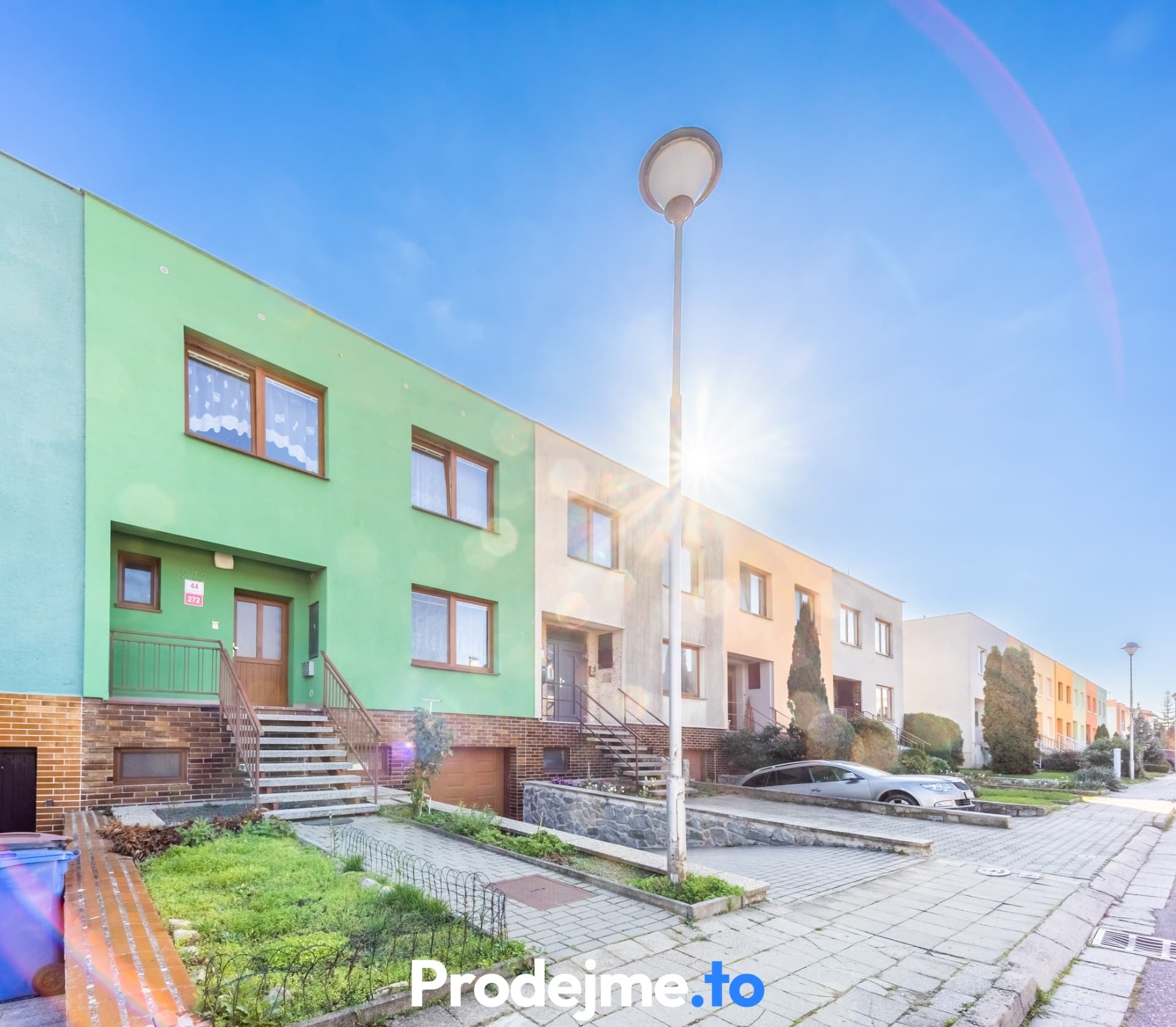 Prodej rodinného domu, 185m² - Znojmo - Oblekovice