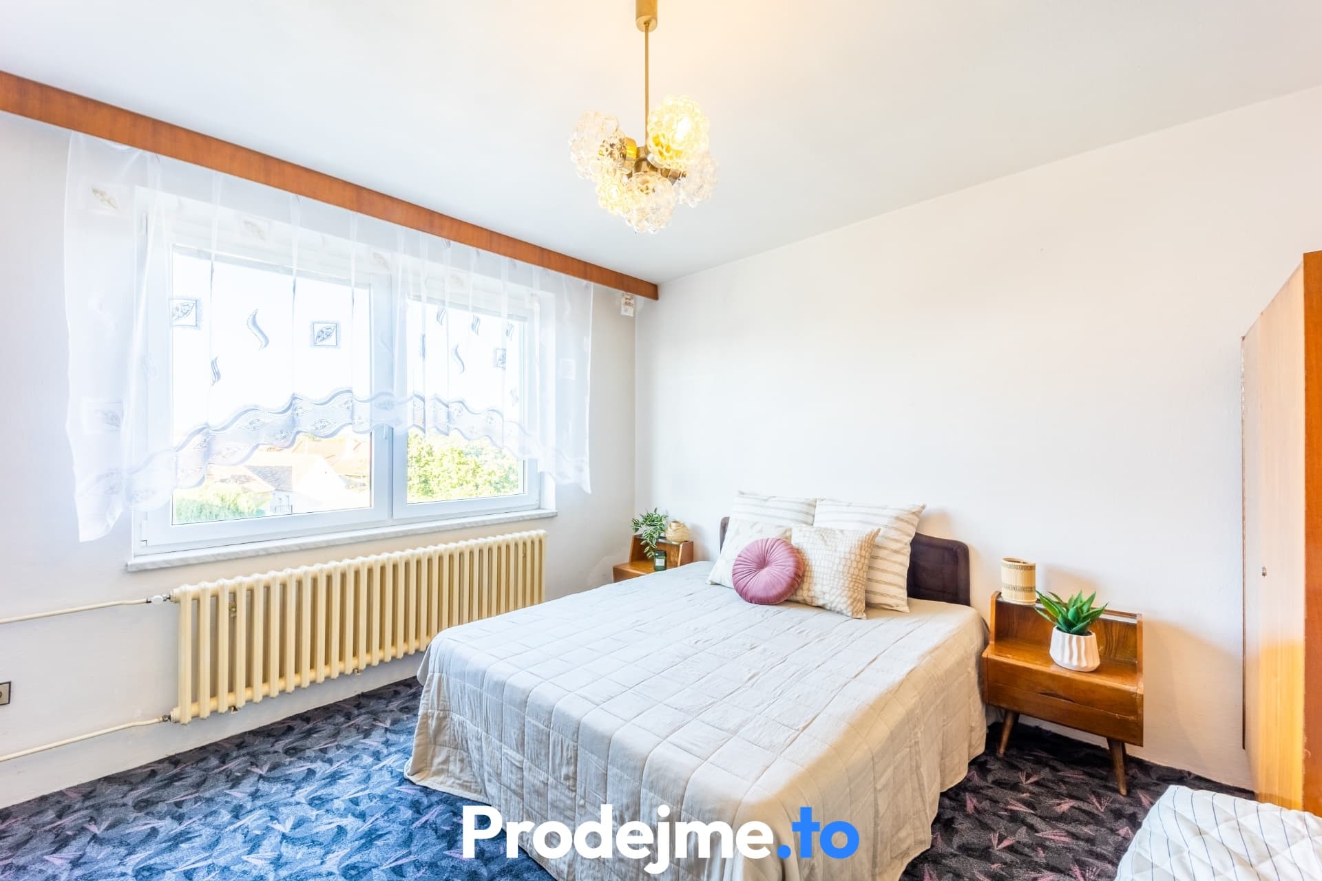 Prodej rodinného domu, 185m² - Znojmo - Oblekovice