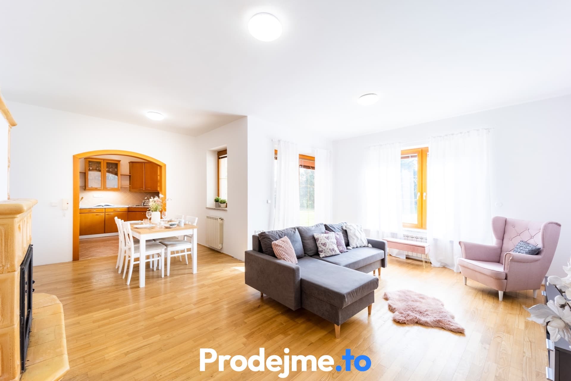 Prodej rodinného domu 7+kk, 261 m² - Oblekovická, Znojmo
