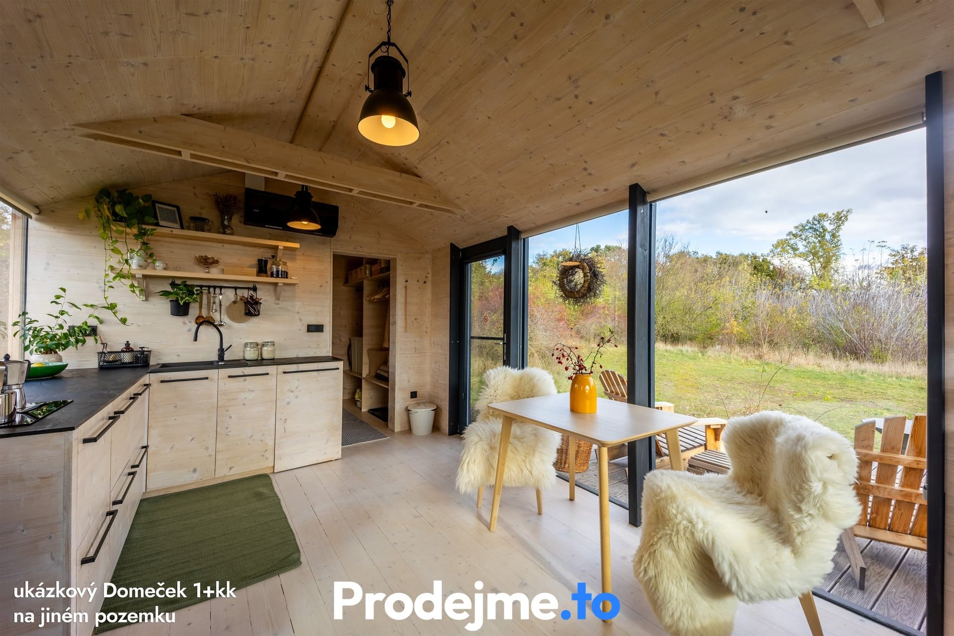 Prodej rodinného domu 2+kk, 27 m2 - Dobšice