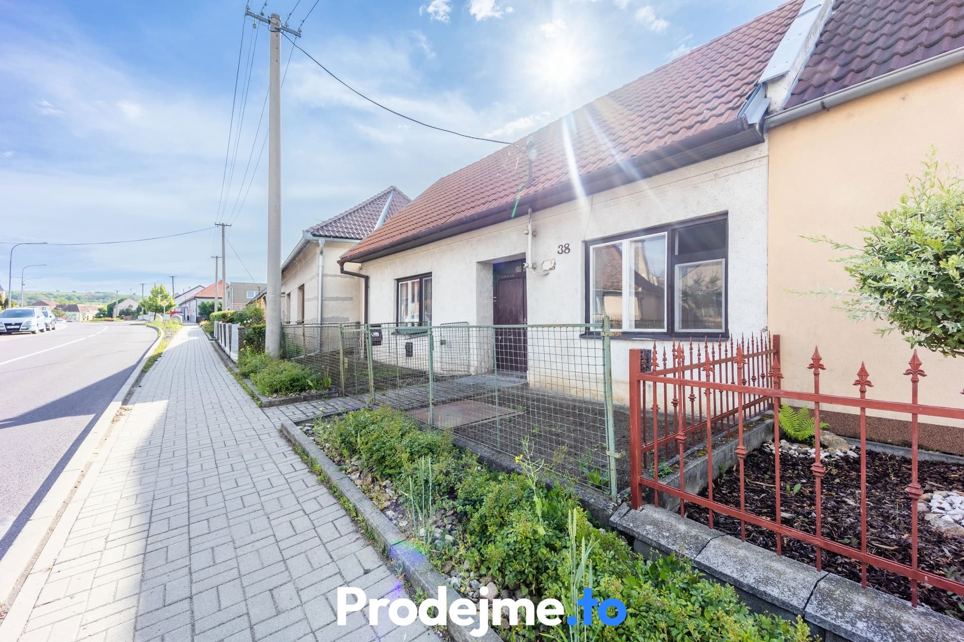 Prodej rodinného domu 3+1, 83 m2 - Brněnská, Dobšice