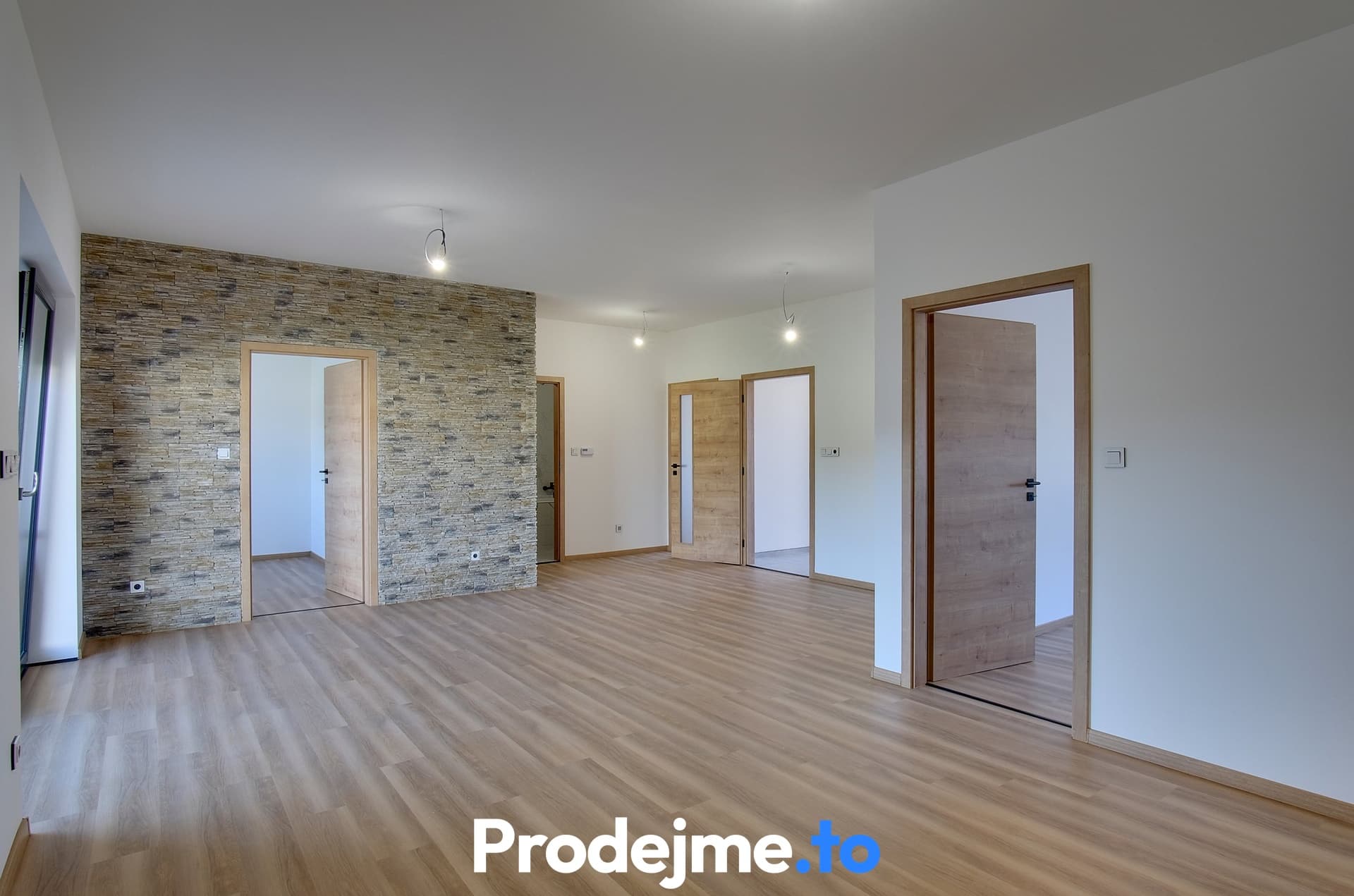 Prodej rodinného domu 4+kk, 116 m2 - Hevlín