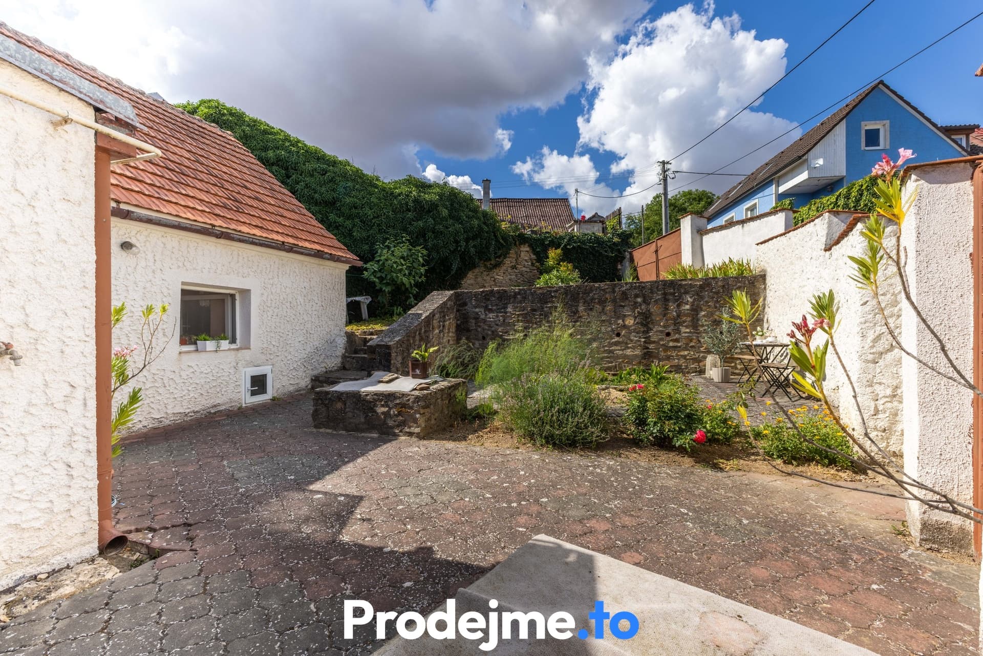 Prodej rodinného domu 3+1, 96 m² - Hluboké Mašůvky