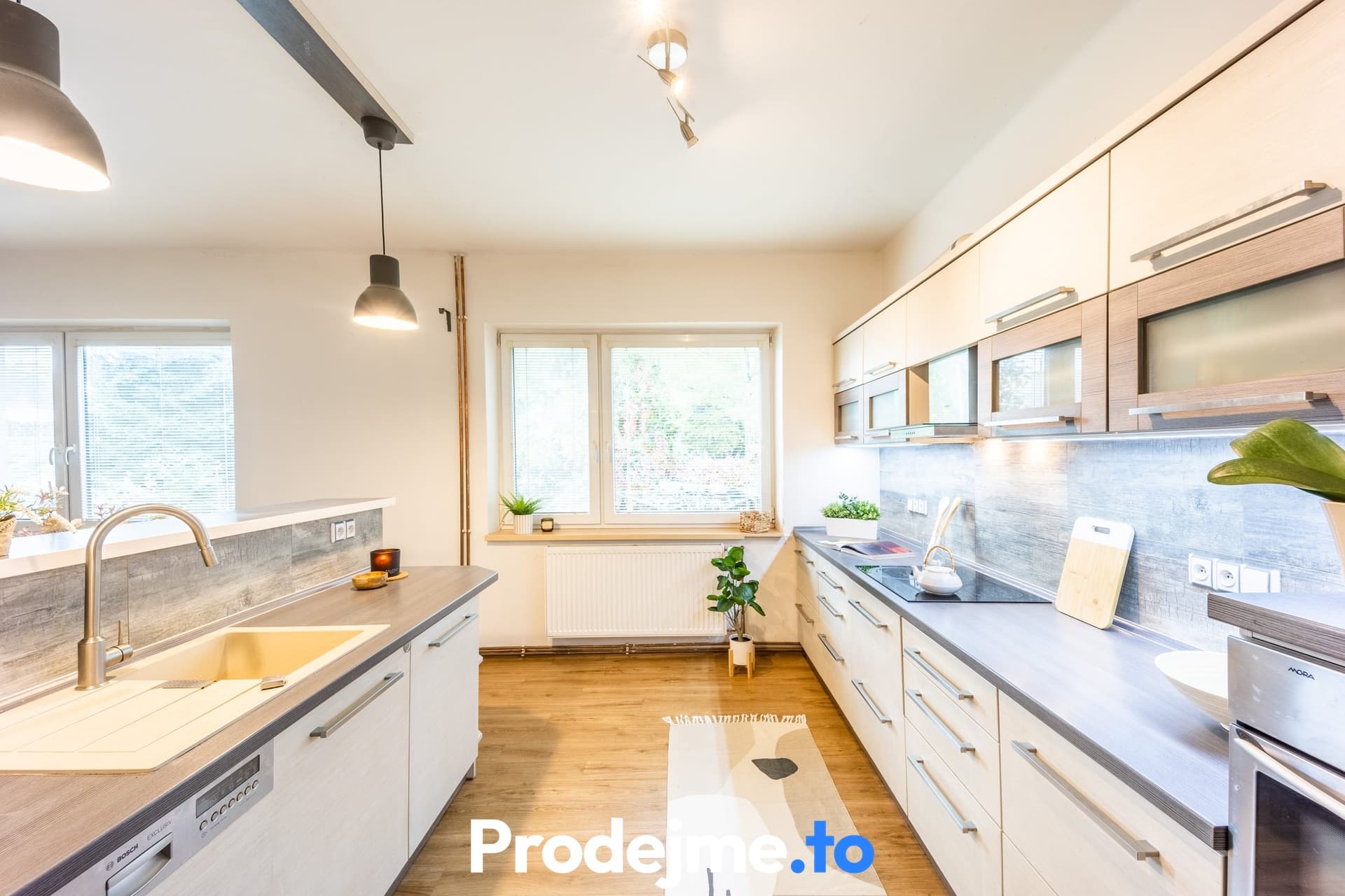 Prodej rodinného domu - 4+1, 142m2 - Gagarinova, Hradec Králové
