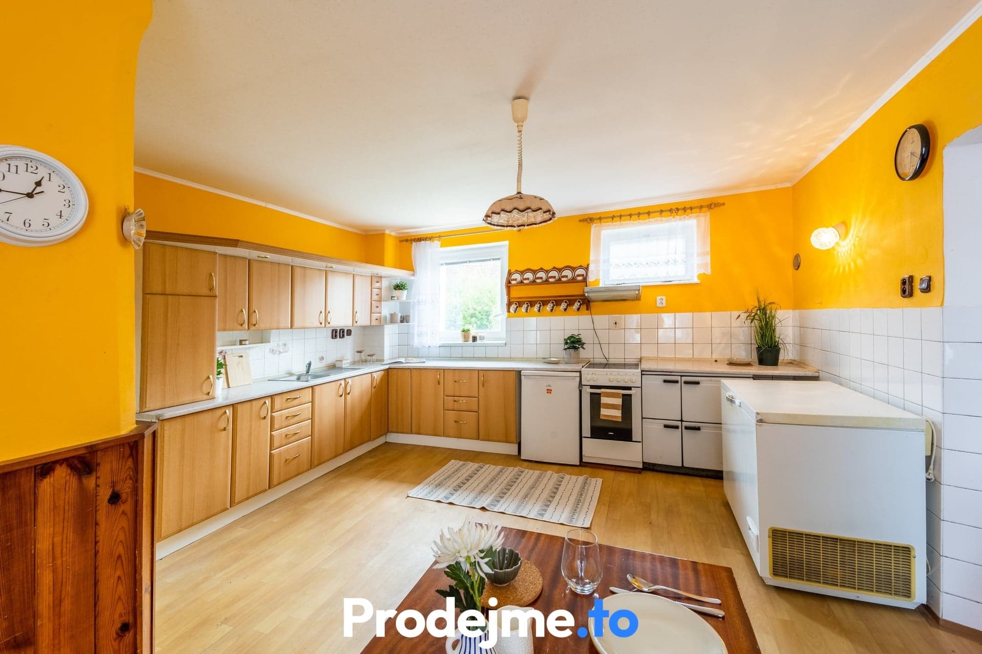 Prodej rodinného domu 2+1, 78 m² - Police