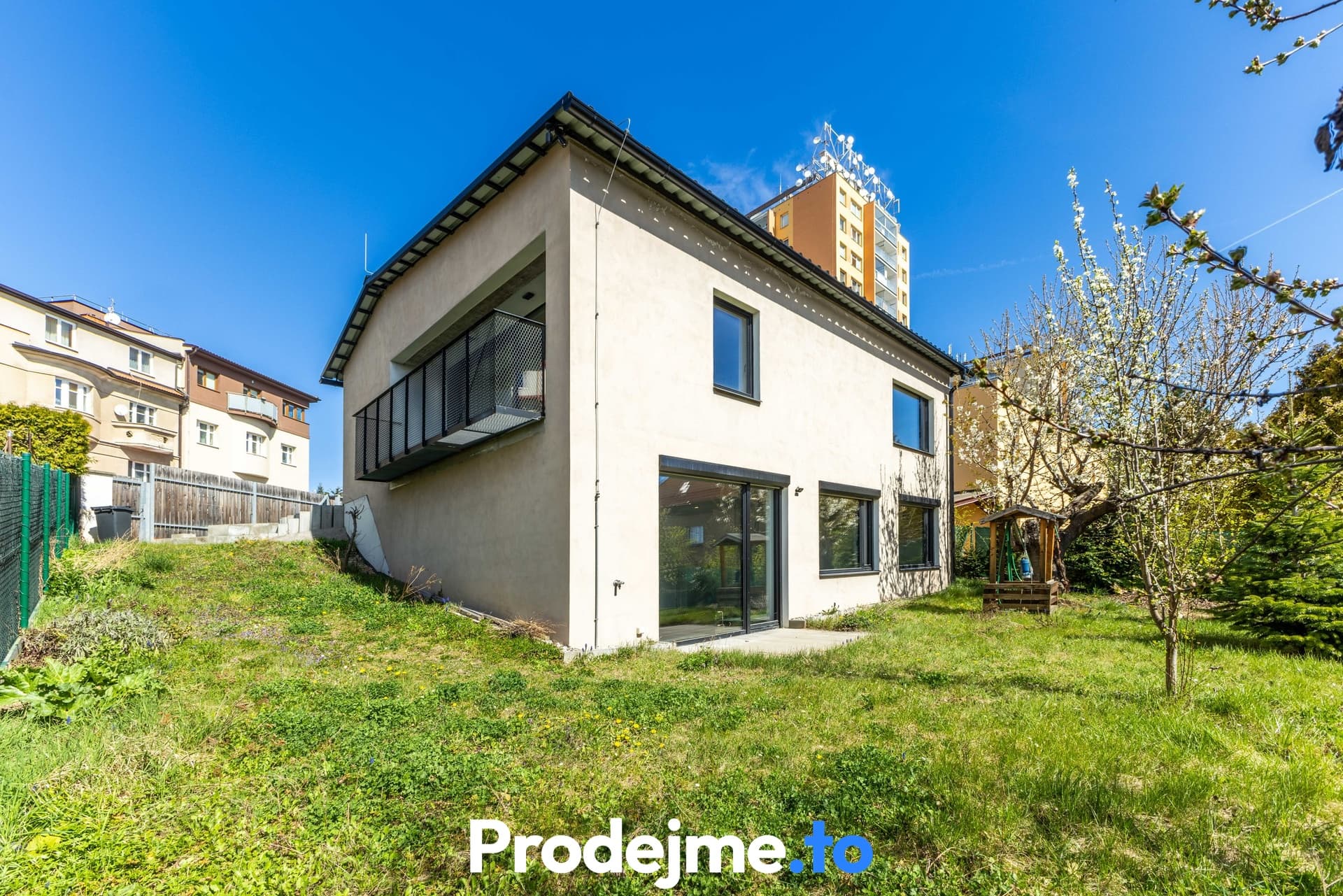 Prodej rodinného domu 4+kk, 150 m2 - Třeboradická, Kobylisy, Praha 8