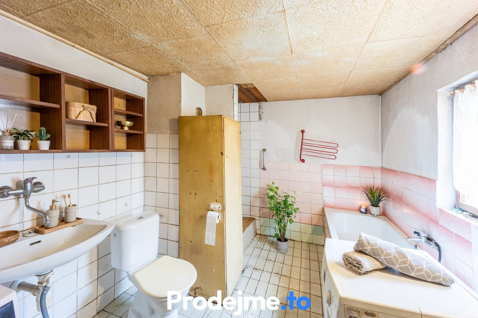 Prodej rodinného domu 5+1, 161 m2 - Šumná