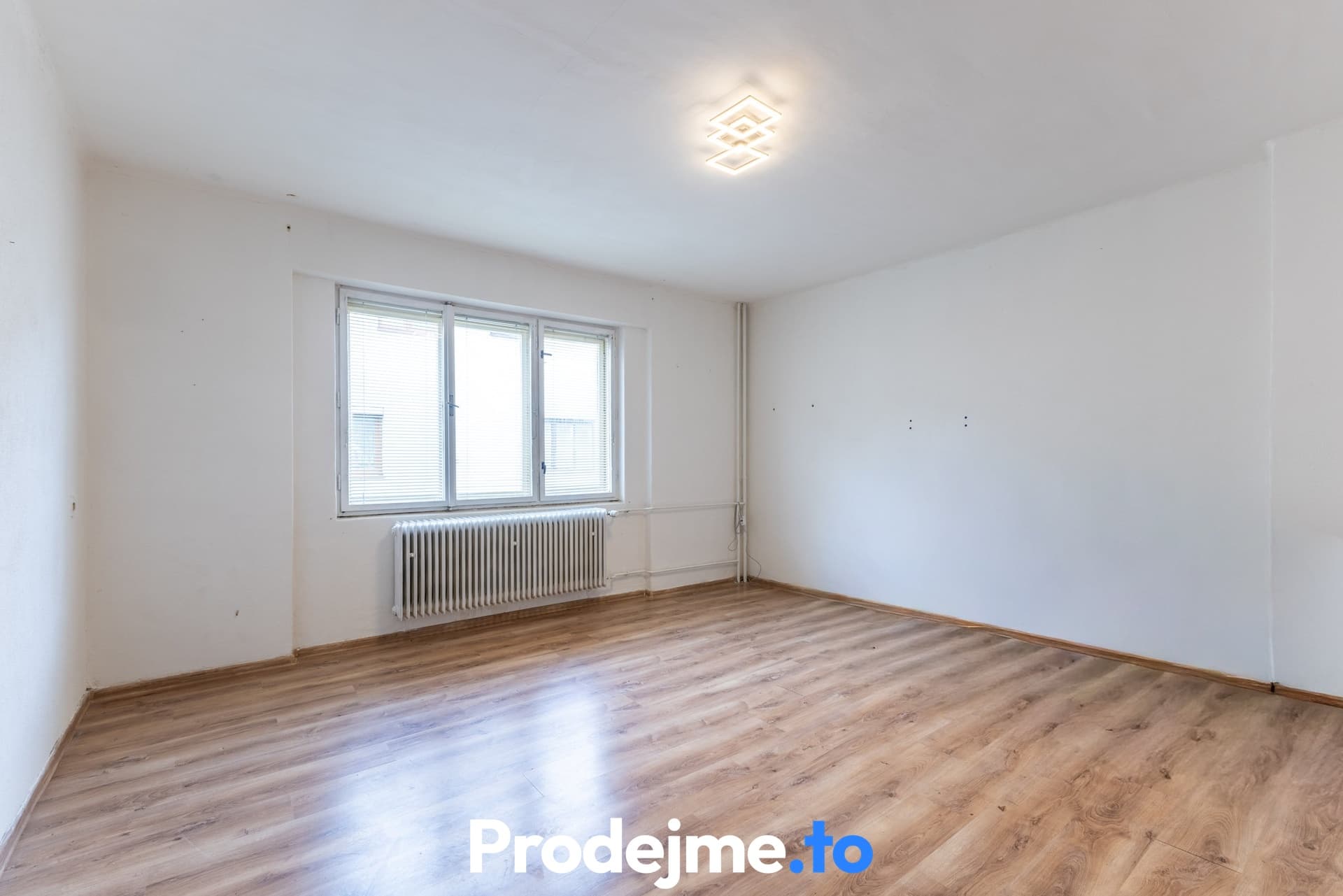 Prodej rodinného domu 3+1, 78 m2 - Erbenova, Znojmo