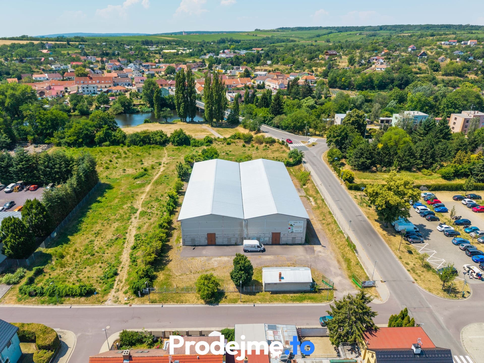 Prodej haly 3 833 m² - Melkusova, Znojmo