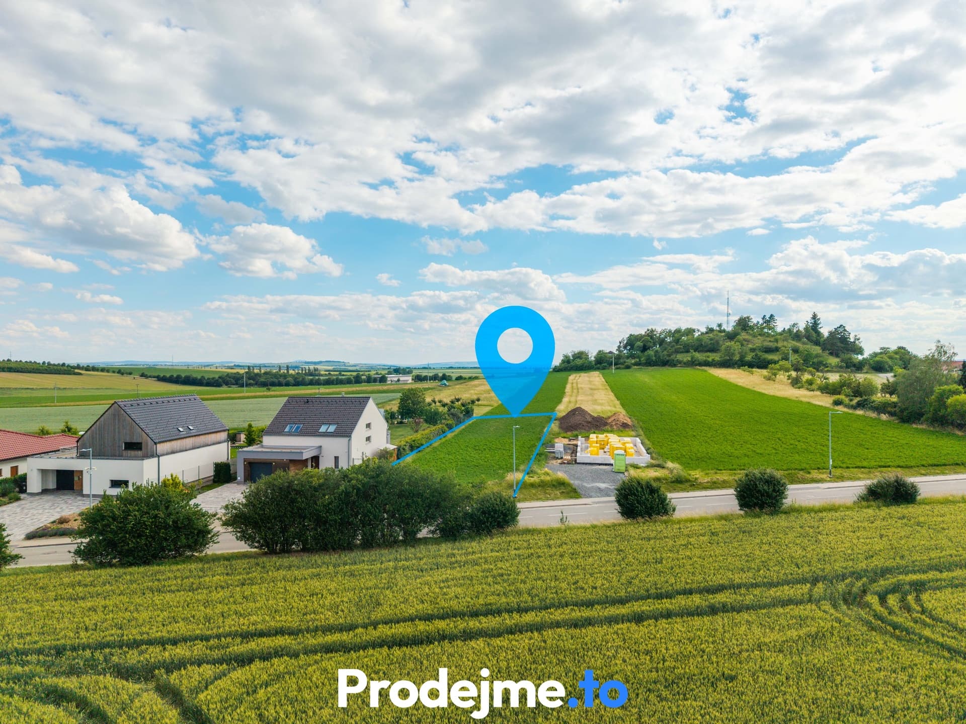 Prodej stavebního pozemku 1 109 m² - Pozořice