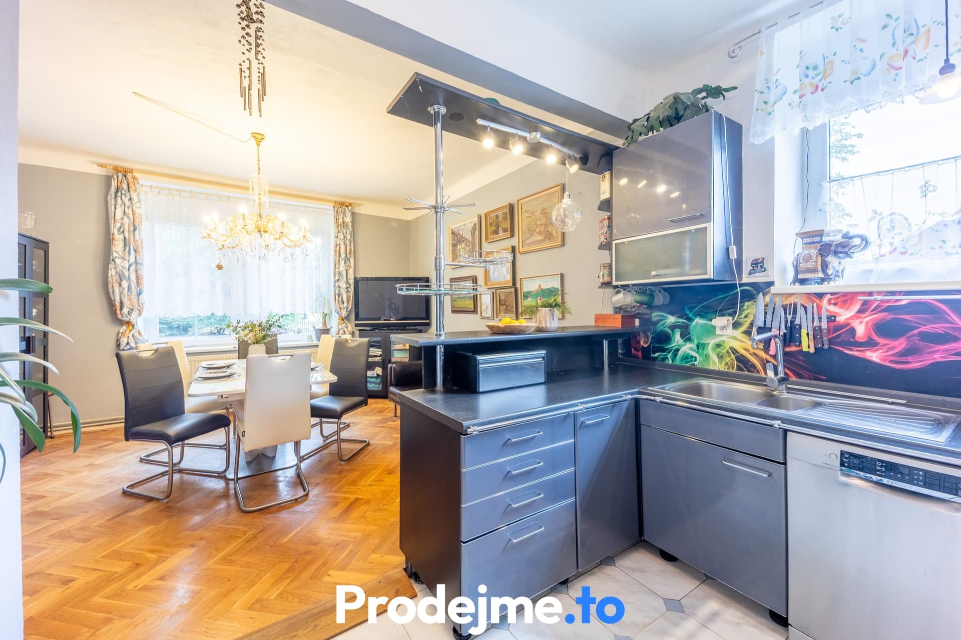 Prodej rodinného domu 6+2, 220 m2 - Varnsdorf