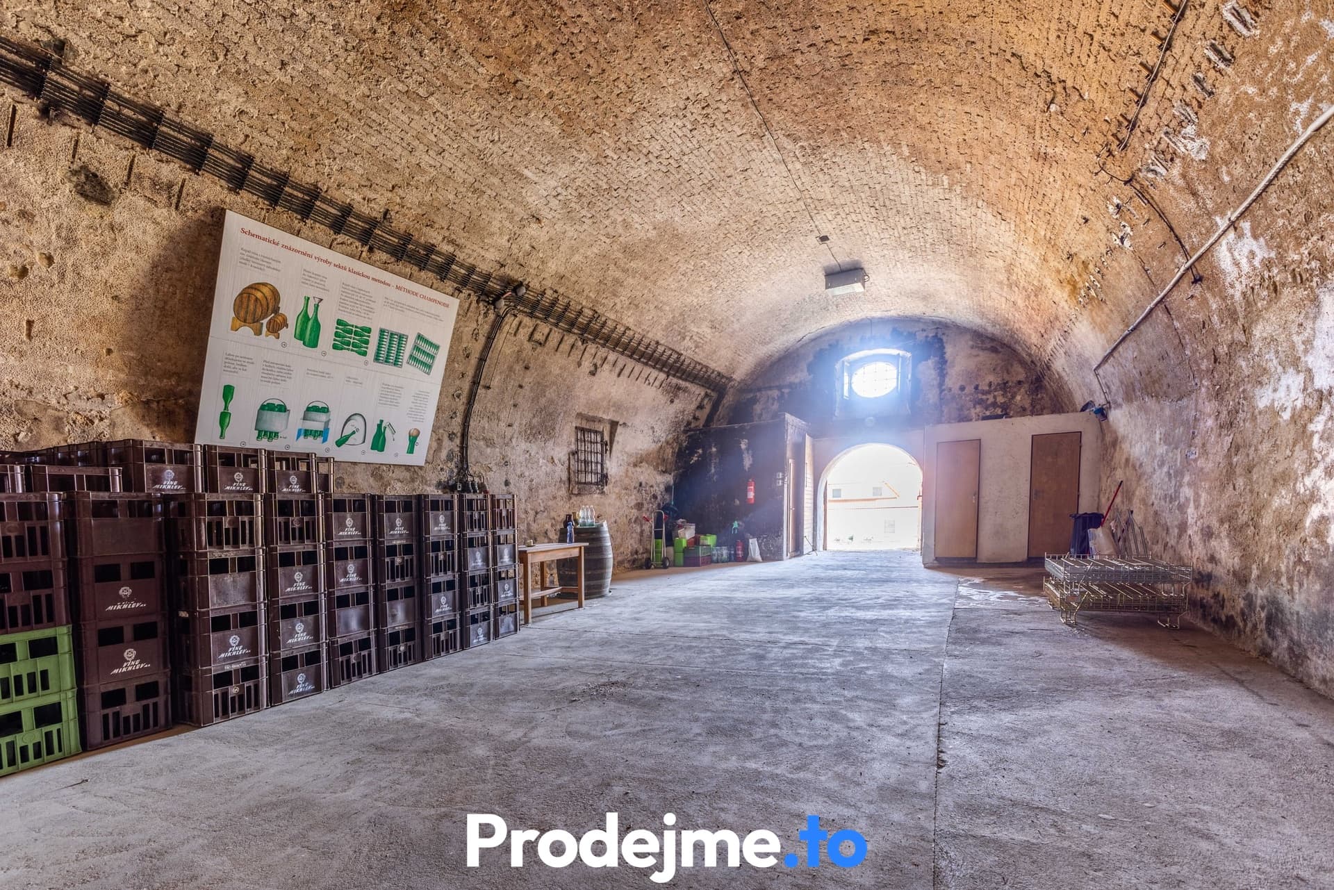 Prodej vinného sklepa 478 m² - Nový Šaldorf-Sedlešovice
