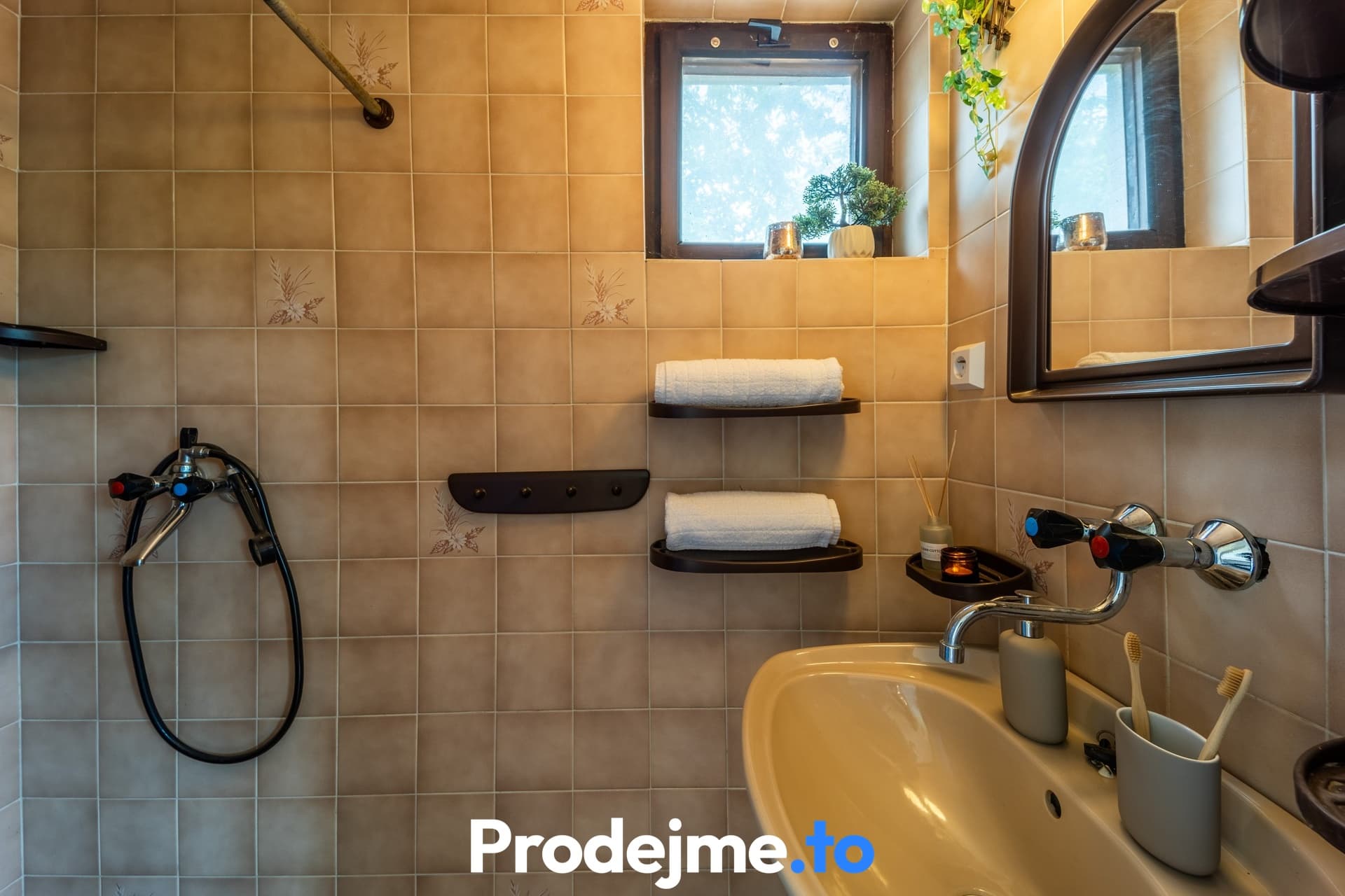 Prodej zahrady s chatou, 431 m2 - Tasovice
