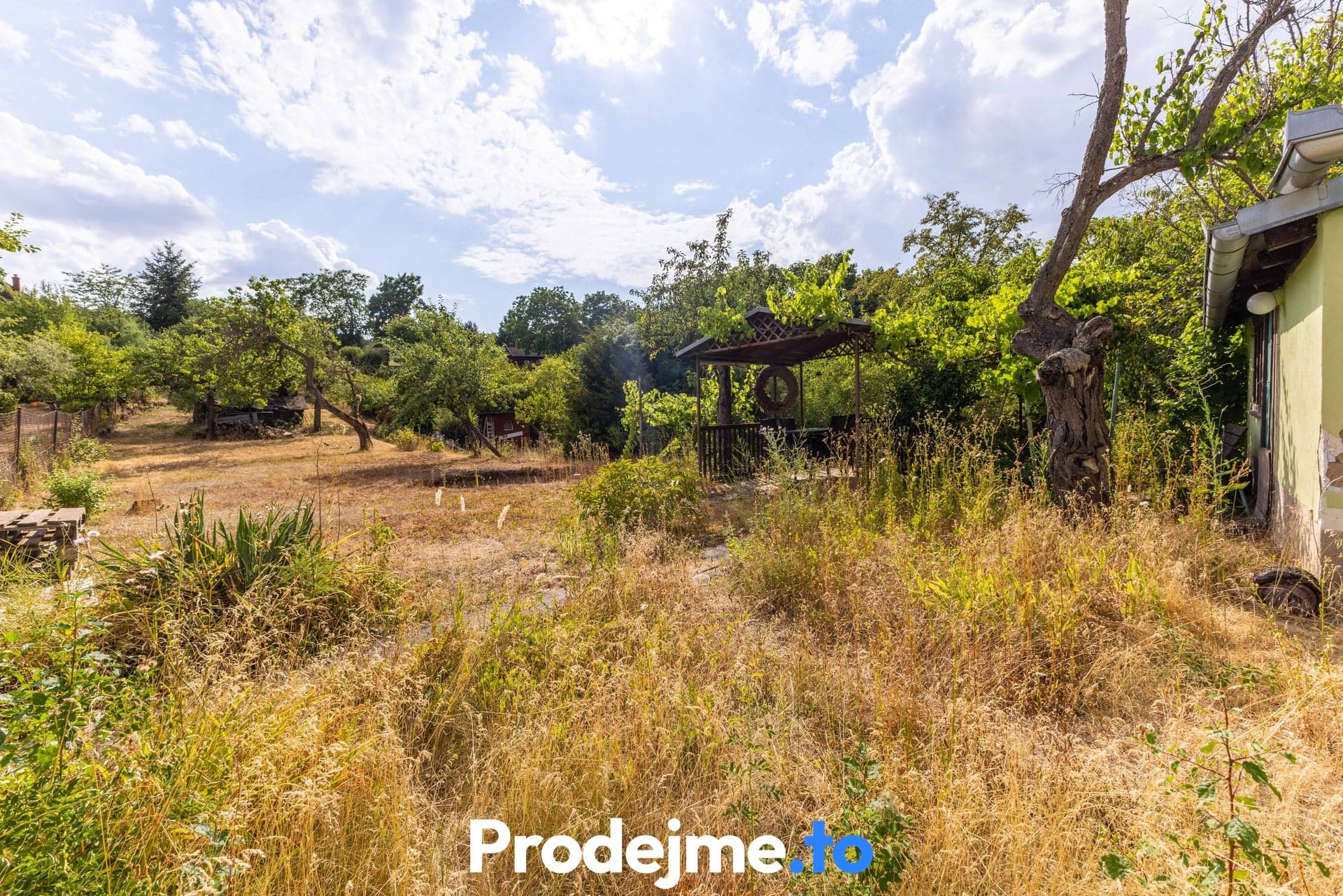 Prodej zahrady 1 586 m² - Kraví hora, Znojmo