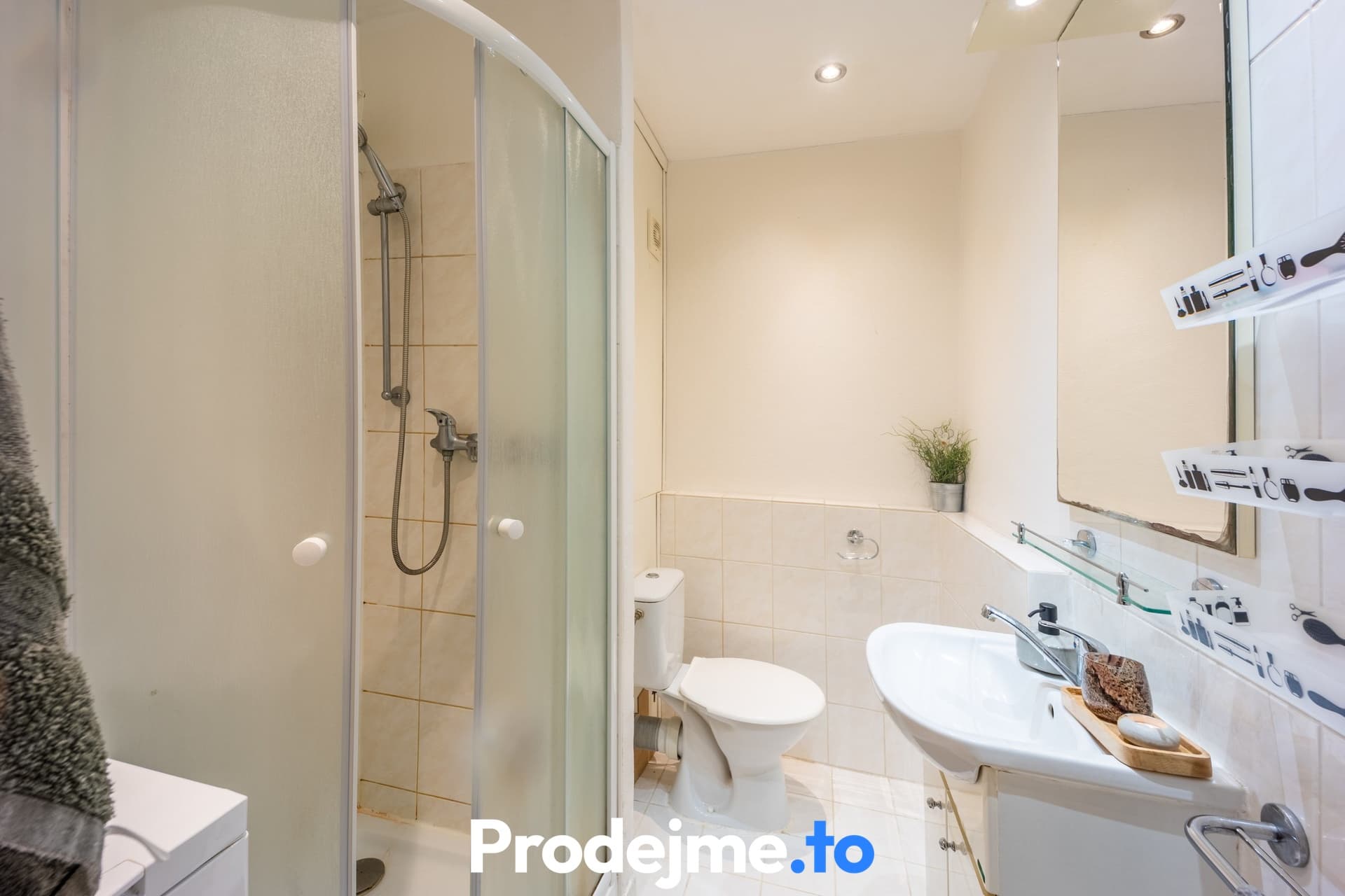 Pronájem bytu 1+1, 34 m2 - Coufalova, Znojmo