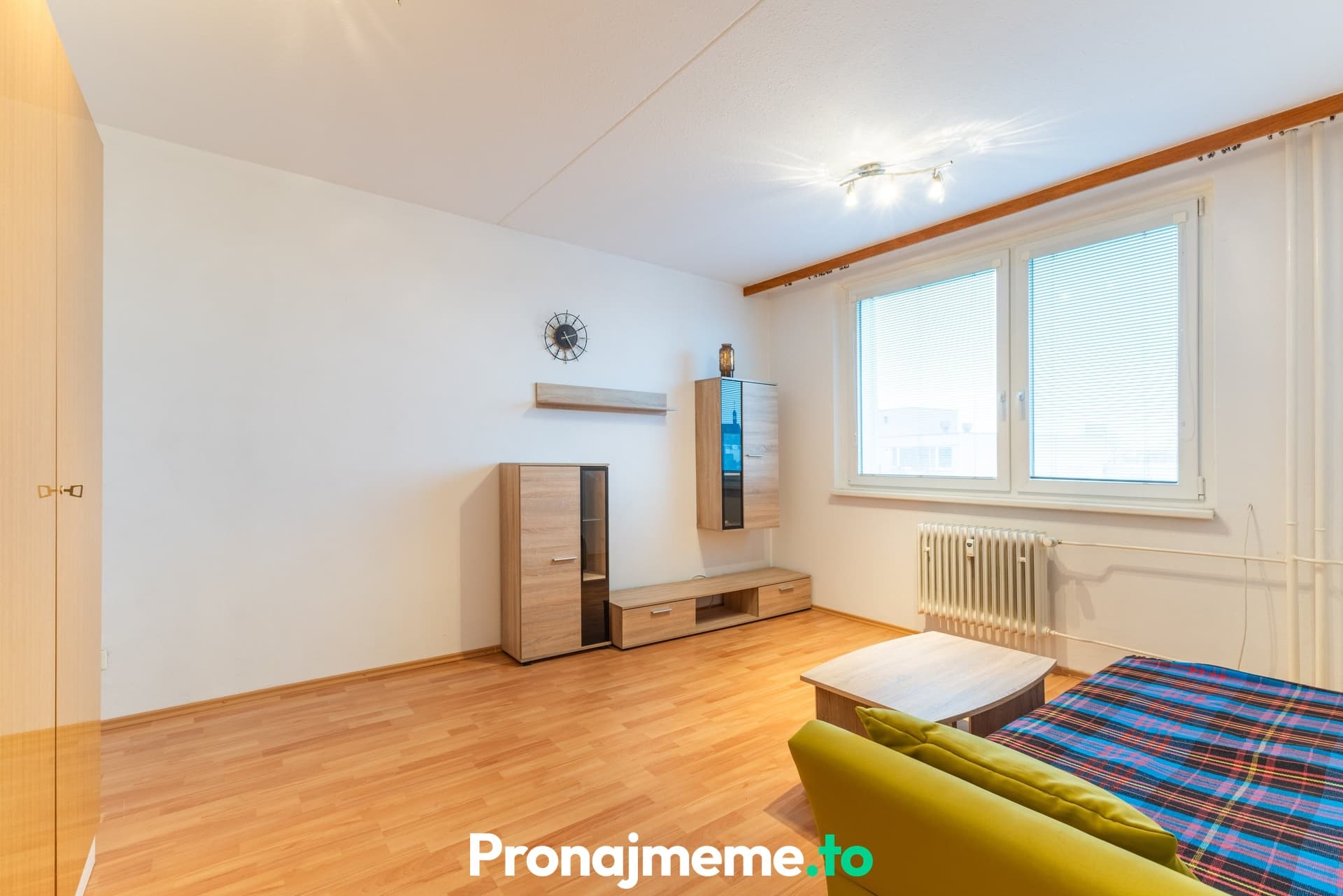 Pronájem bytu 1+1, 34 m² - Pražská, Znojmo