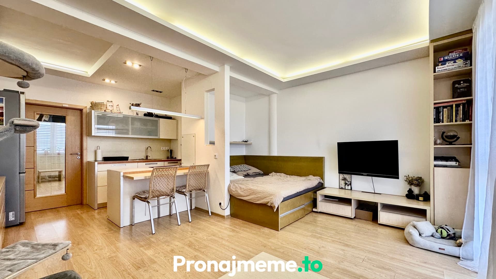 Pronájem moderního bytu 1+kk, 37 m2 s lodžií 9 m² - Mičurinova, Znojmo