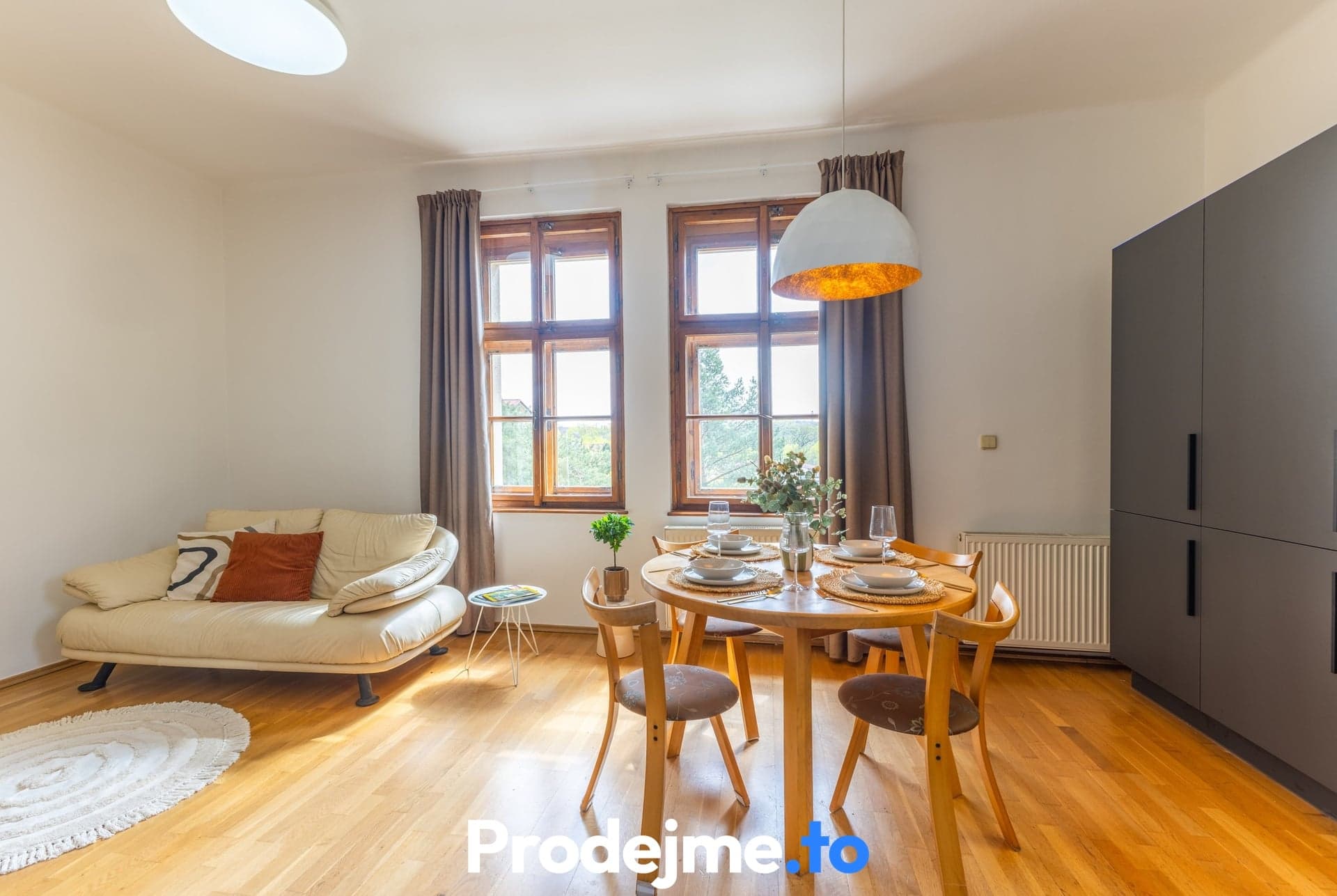 Pronájem bytu 2+kk, 59 m² - U Pernikářky, Praha - Smíchov