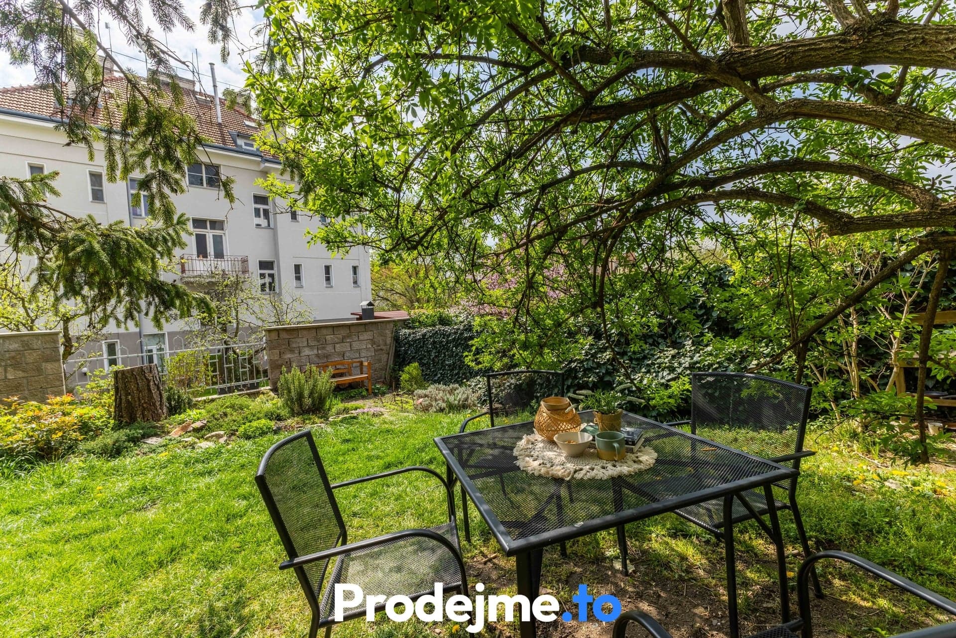 Pronájem bytu 2+kk, 59 m² - U Pernikářky, Praha - Smíchov