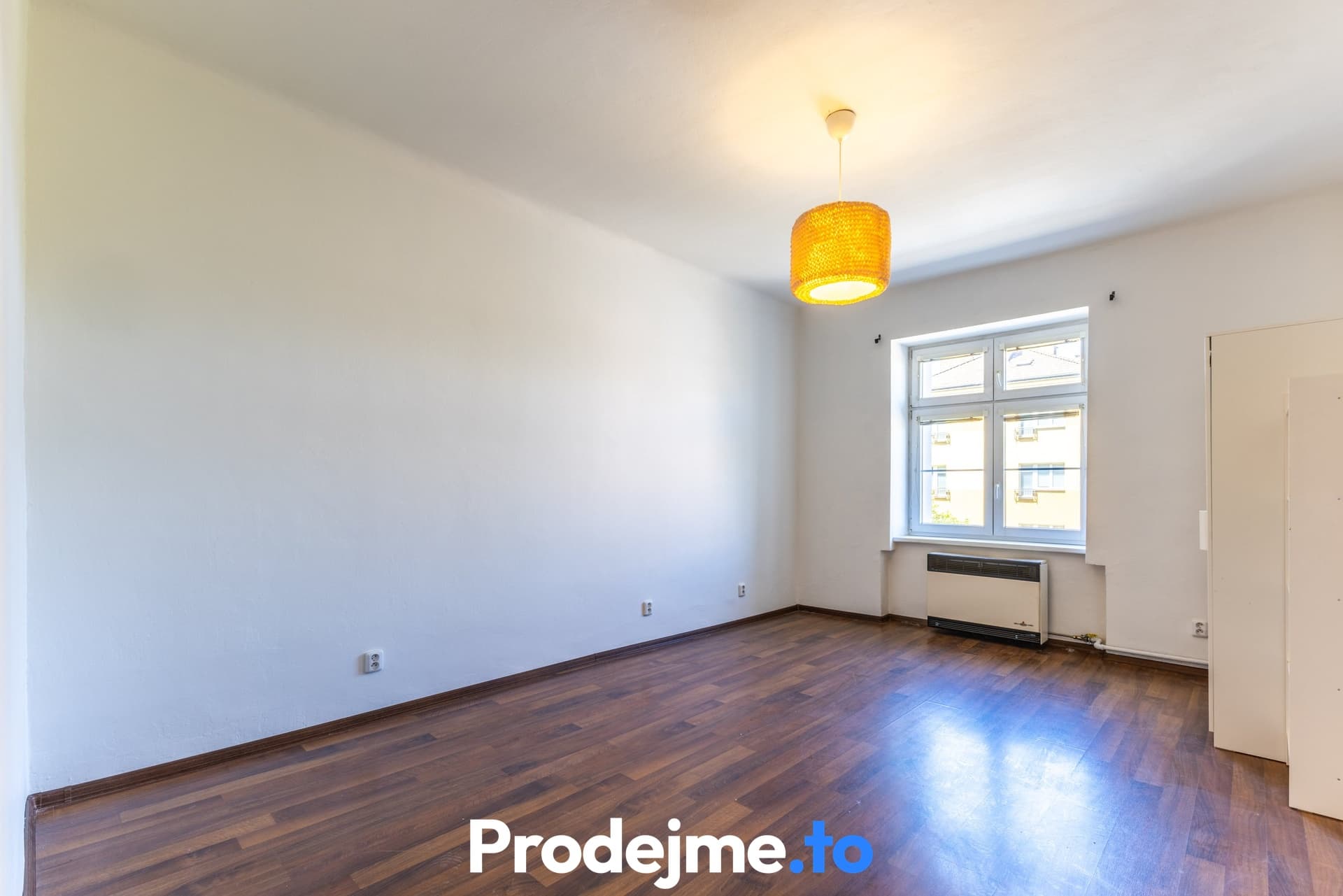 Pronájem bytu 2+kk, 41 m² - Hartigova, Praha - Žižkov