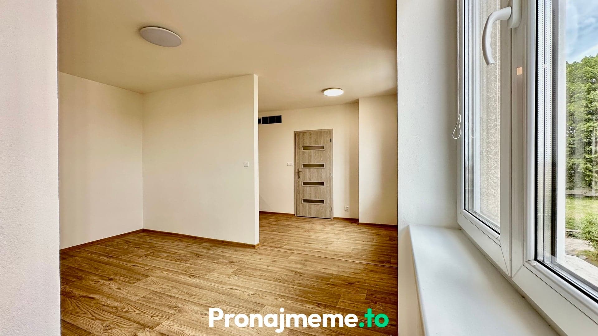 Pronájem bytu 2+kk, 43 m² - Palliardiho, Znojmo