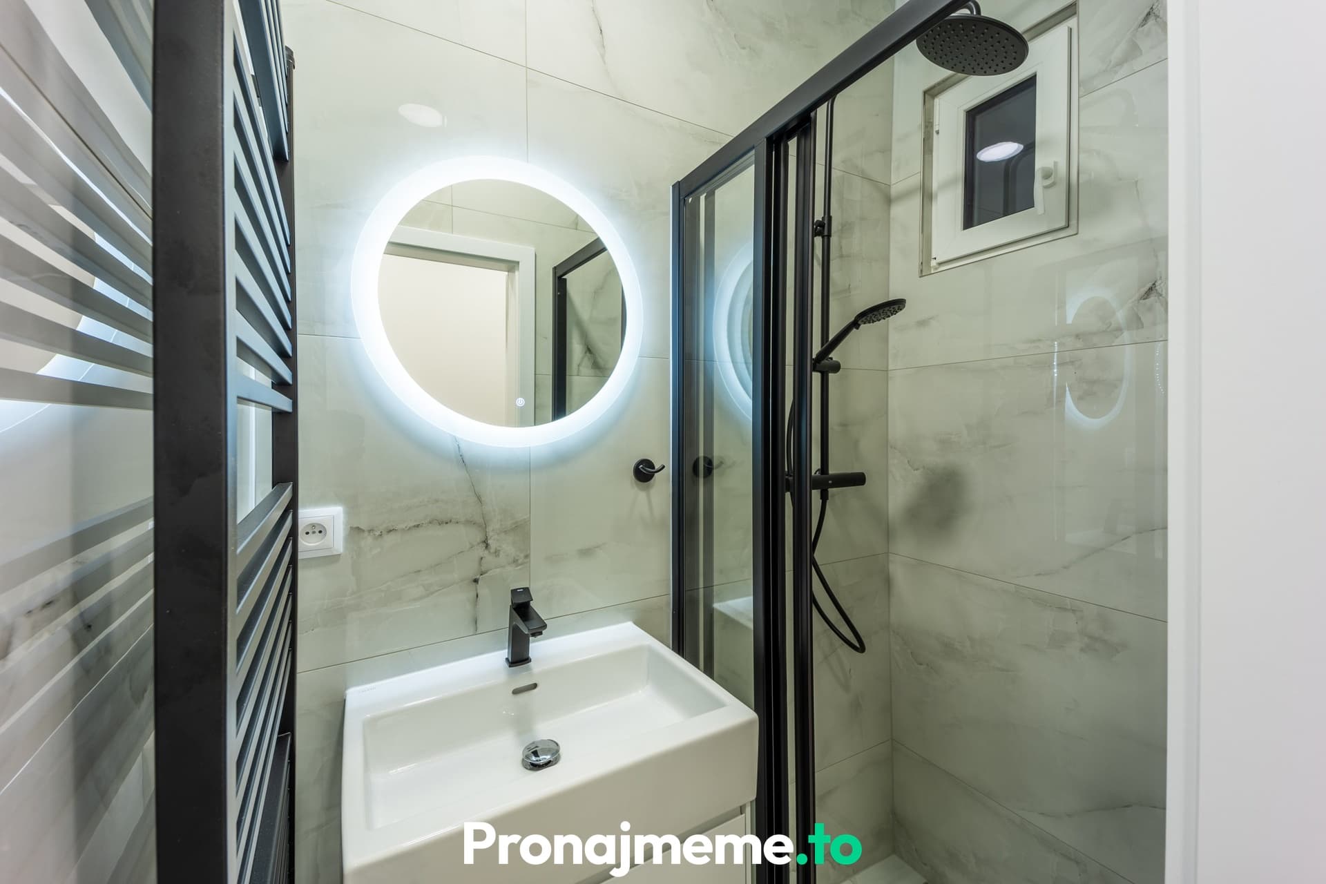 Pronájem bytu 2+kk, 45 m2 - Pražákova, Znojmo